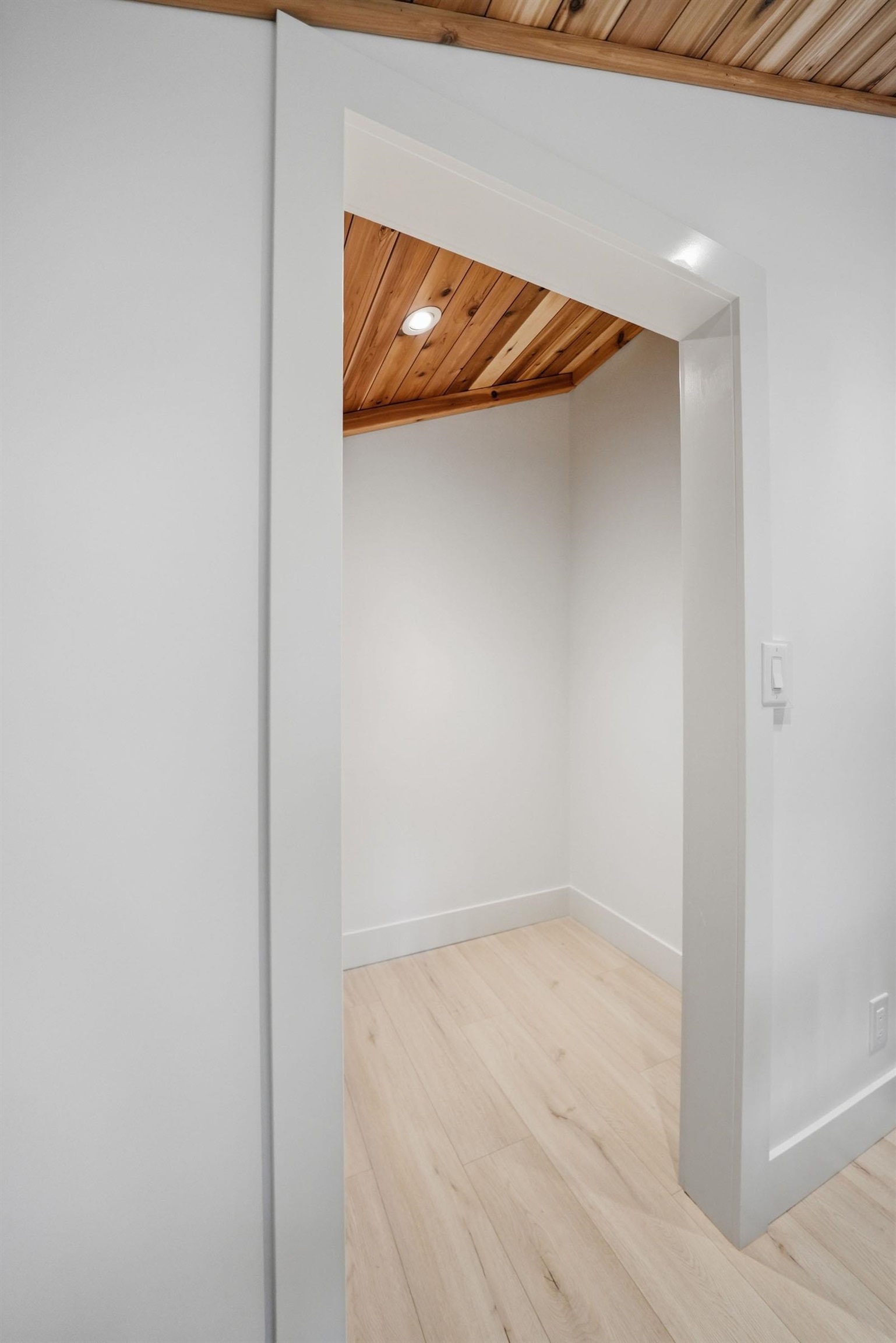 675 Little Boulevard - 15
