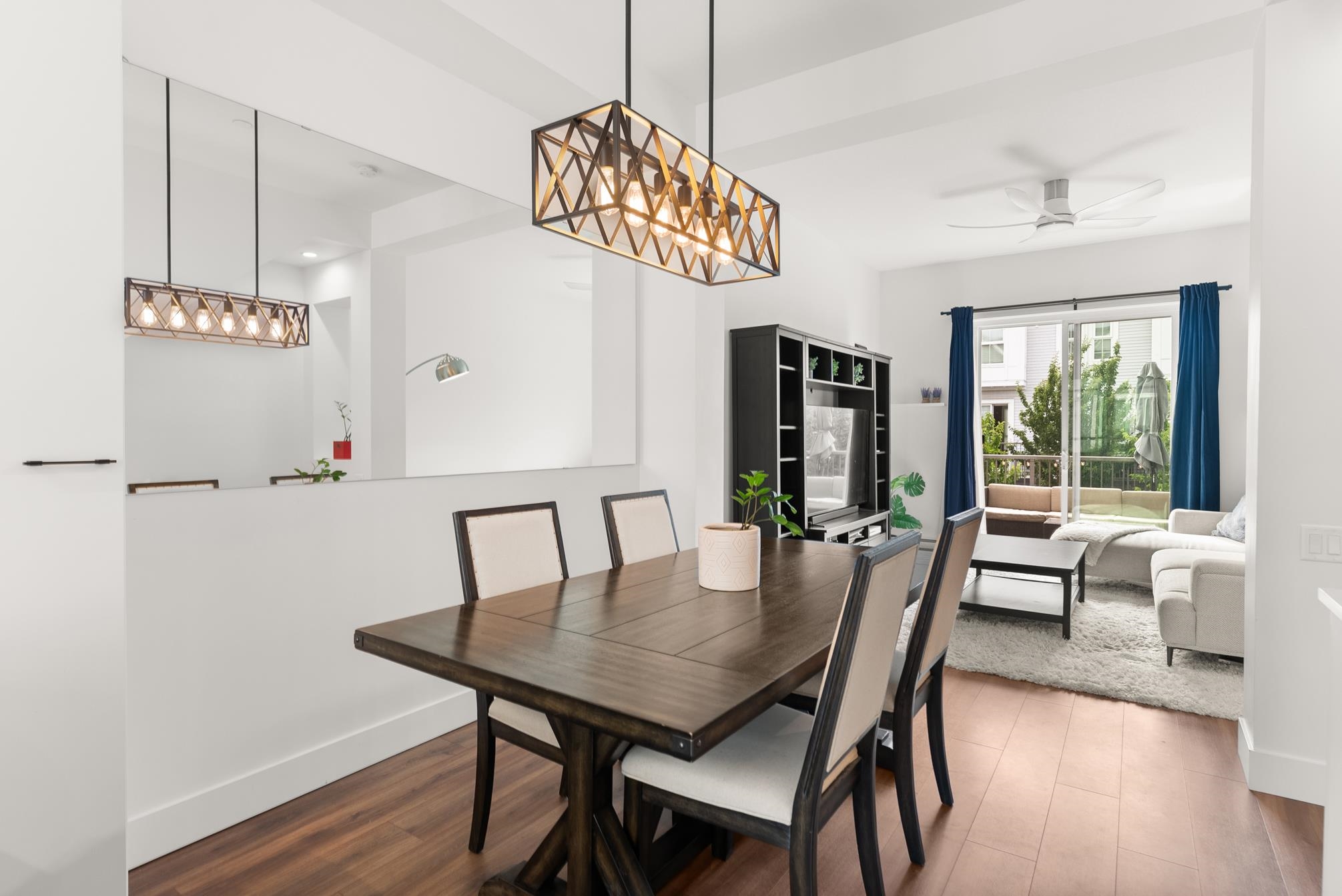 #22 4656 Orca Way - 9