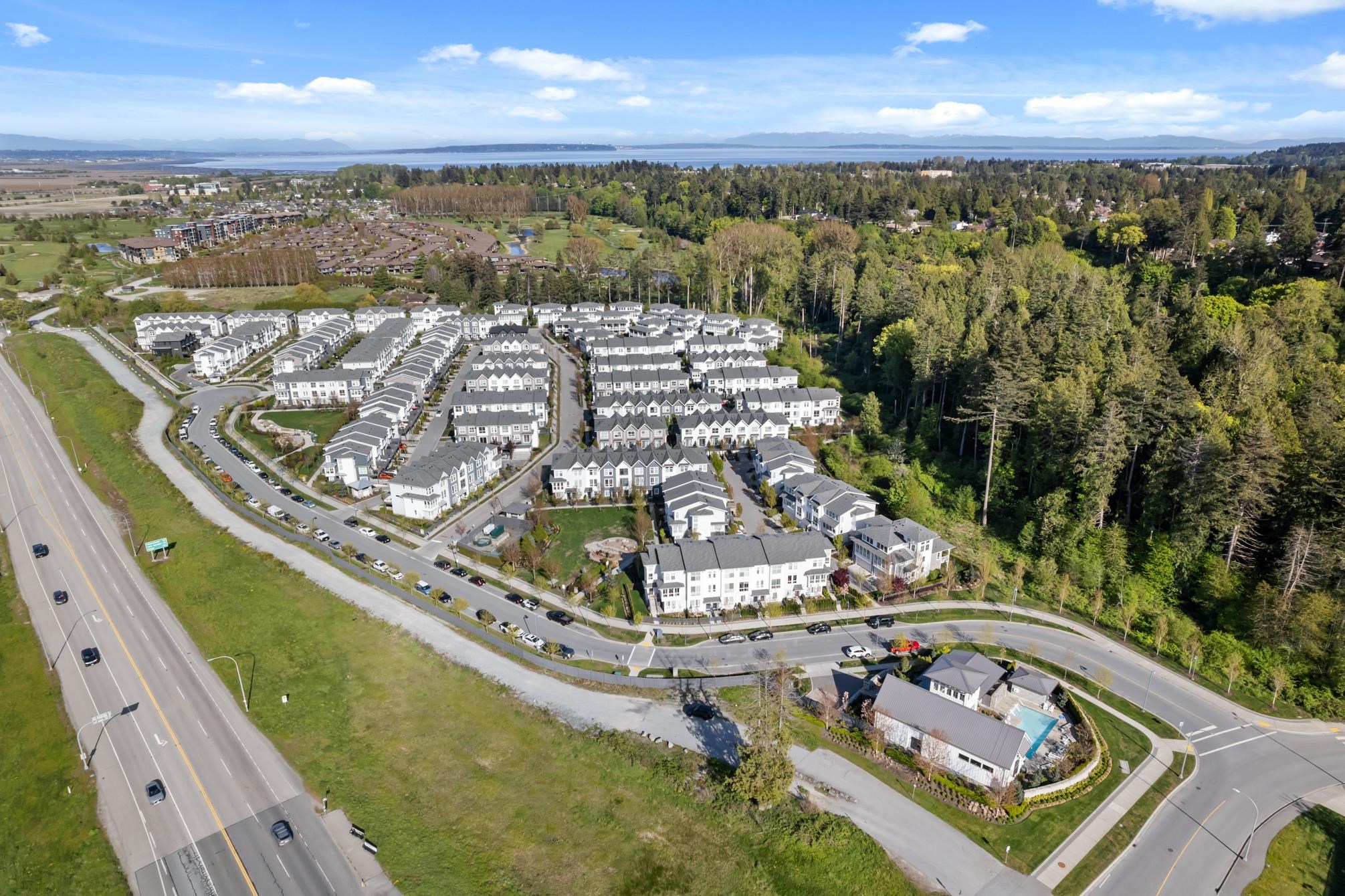 #22 4656 Orca Way - 37