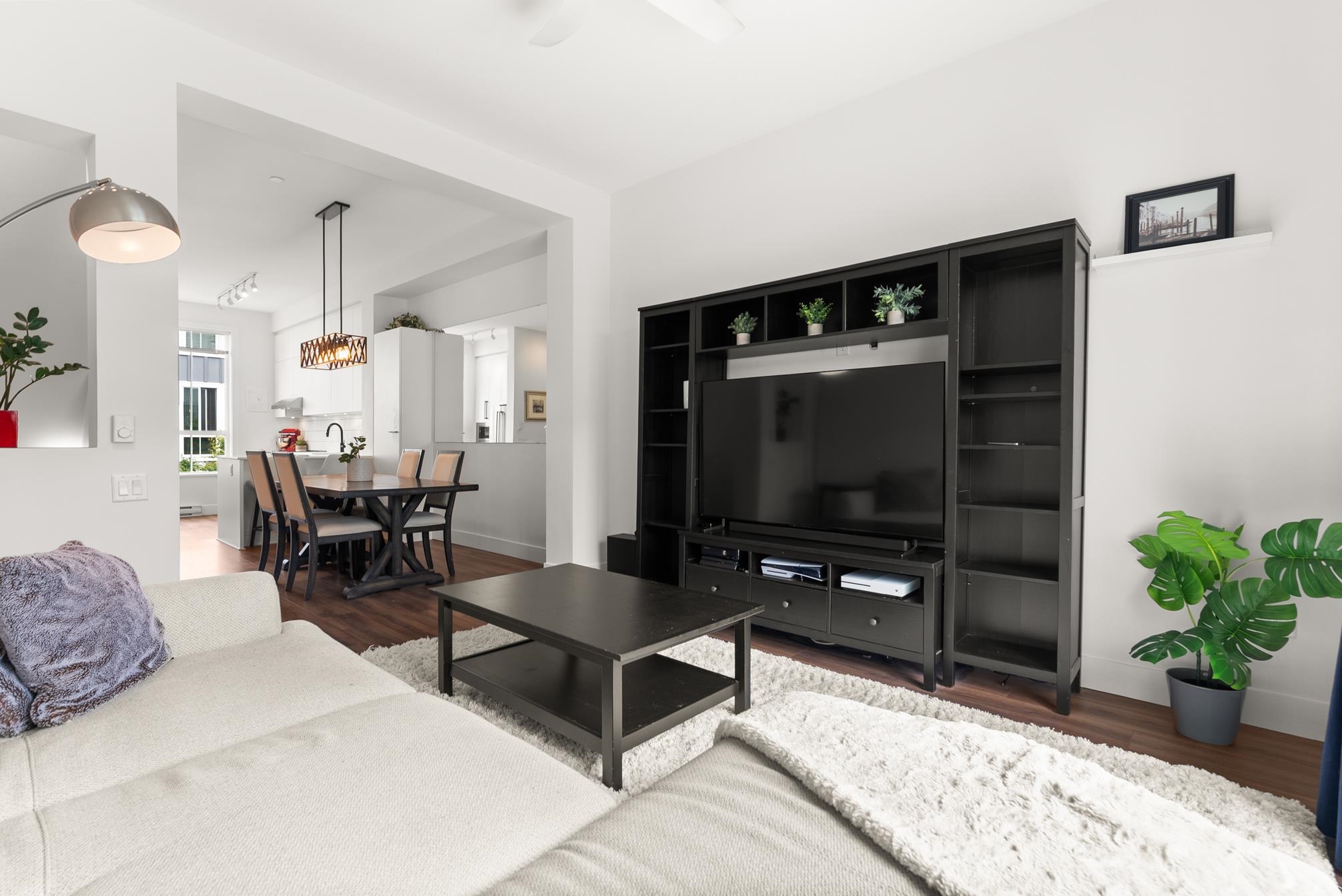 #22 4656 Orca Way - 11