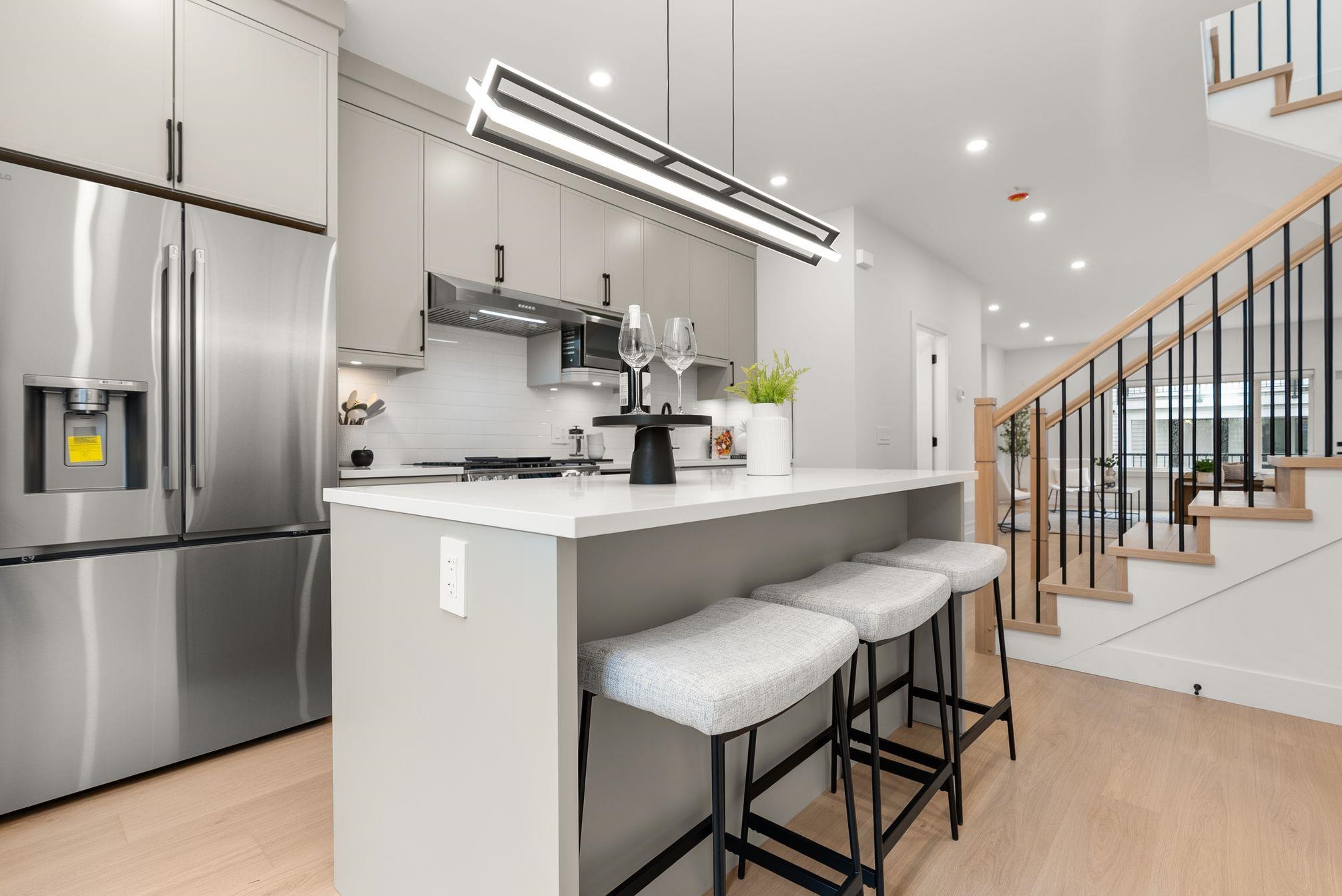 #3 2522 Campbell Avenue - 16