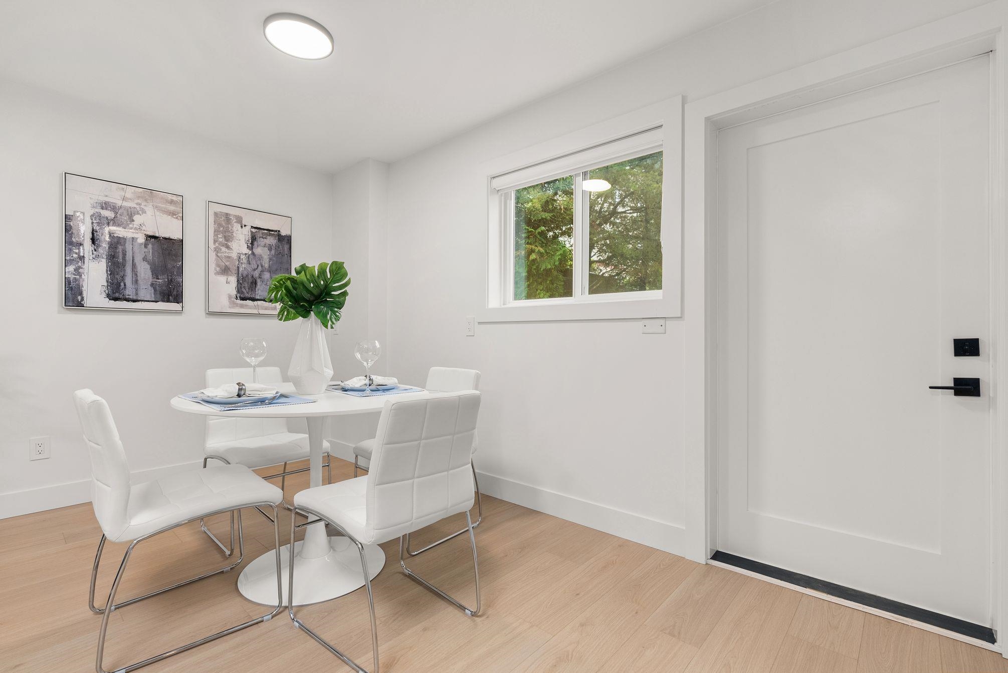 #3 2522 Campbell Avenue - 32