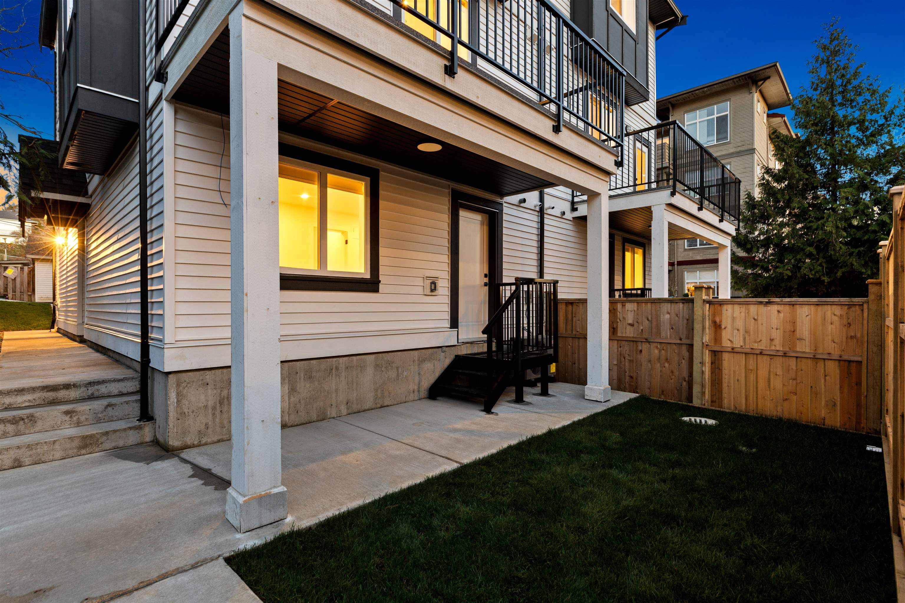 #3 2522 Campbell Avenue - 5