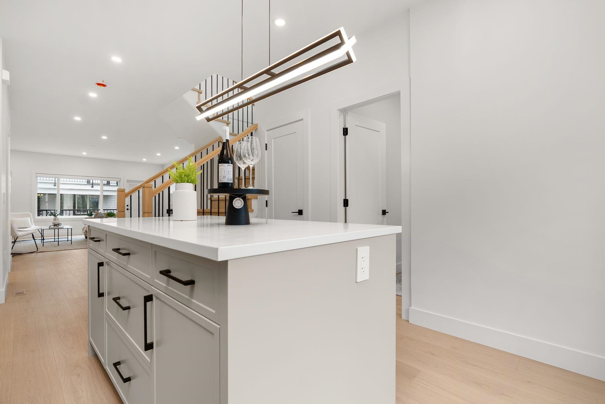 #3 2522 Campbell Avenue - 20