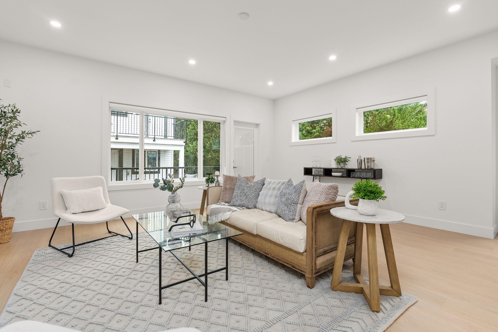 #3 2522 Campbell Avenue - 9