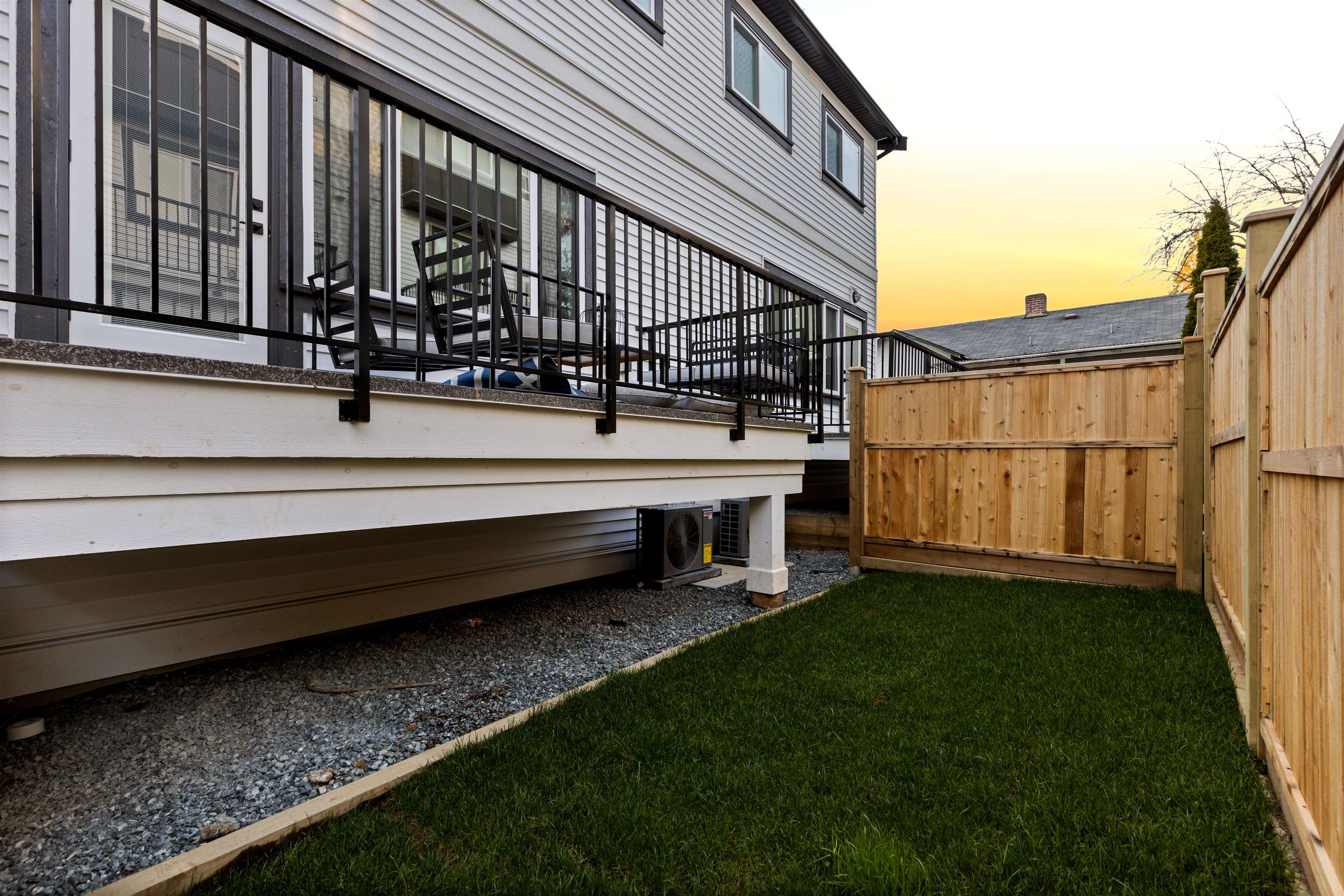 #1 2522 Campbell Avenue - 37