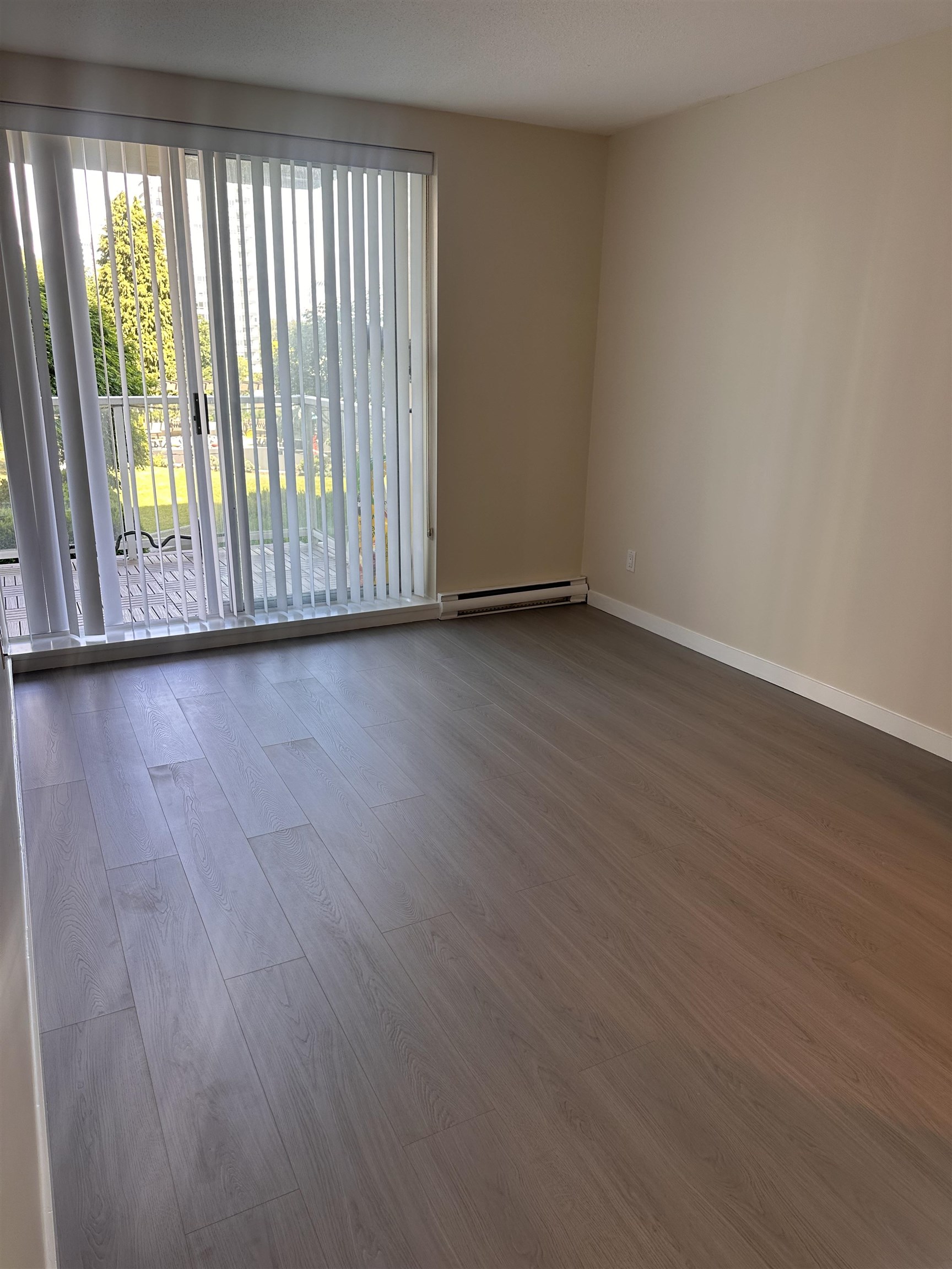 #601 39 Sixth Street - 24