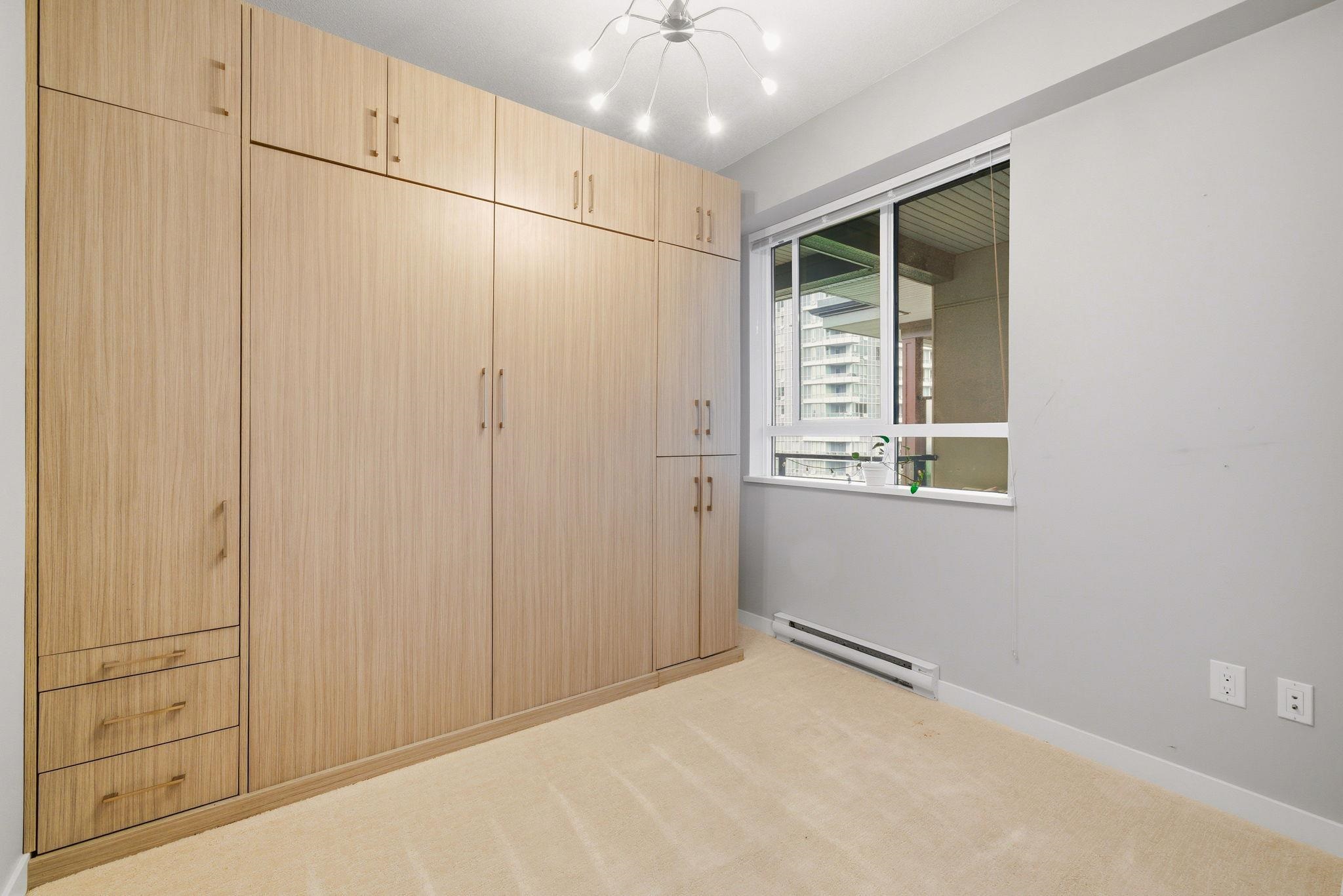 #512 1152 Windsor Mews - 24