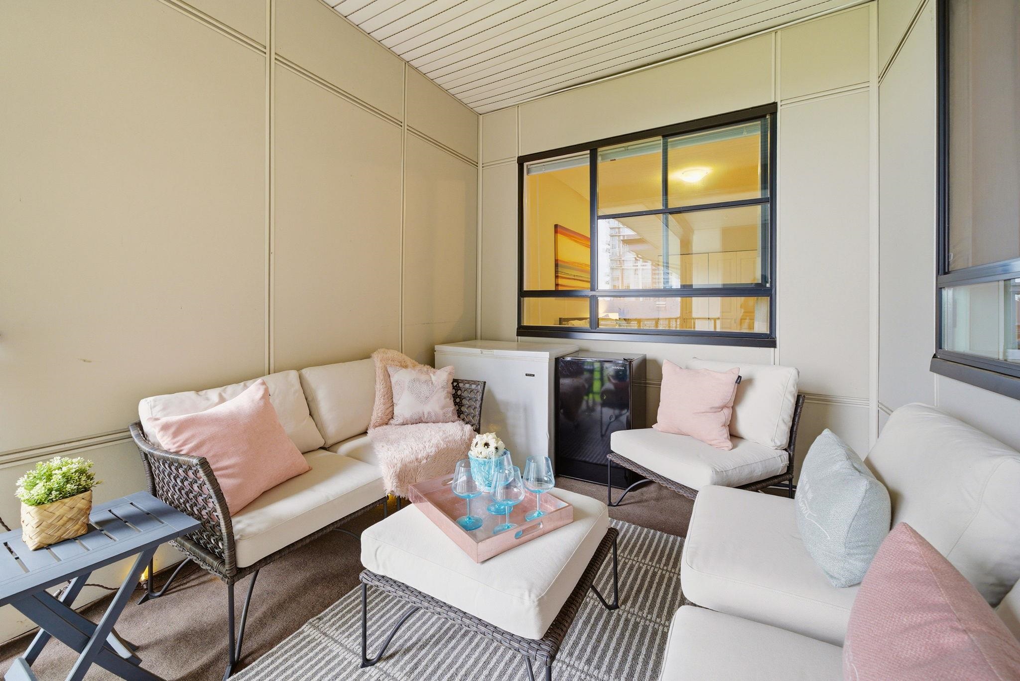 #512 1152 Windsor Mews - 29
