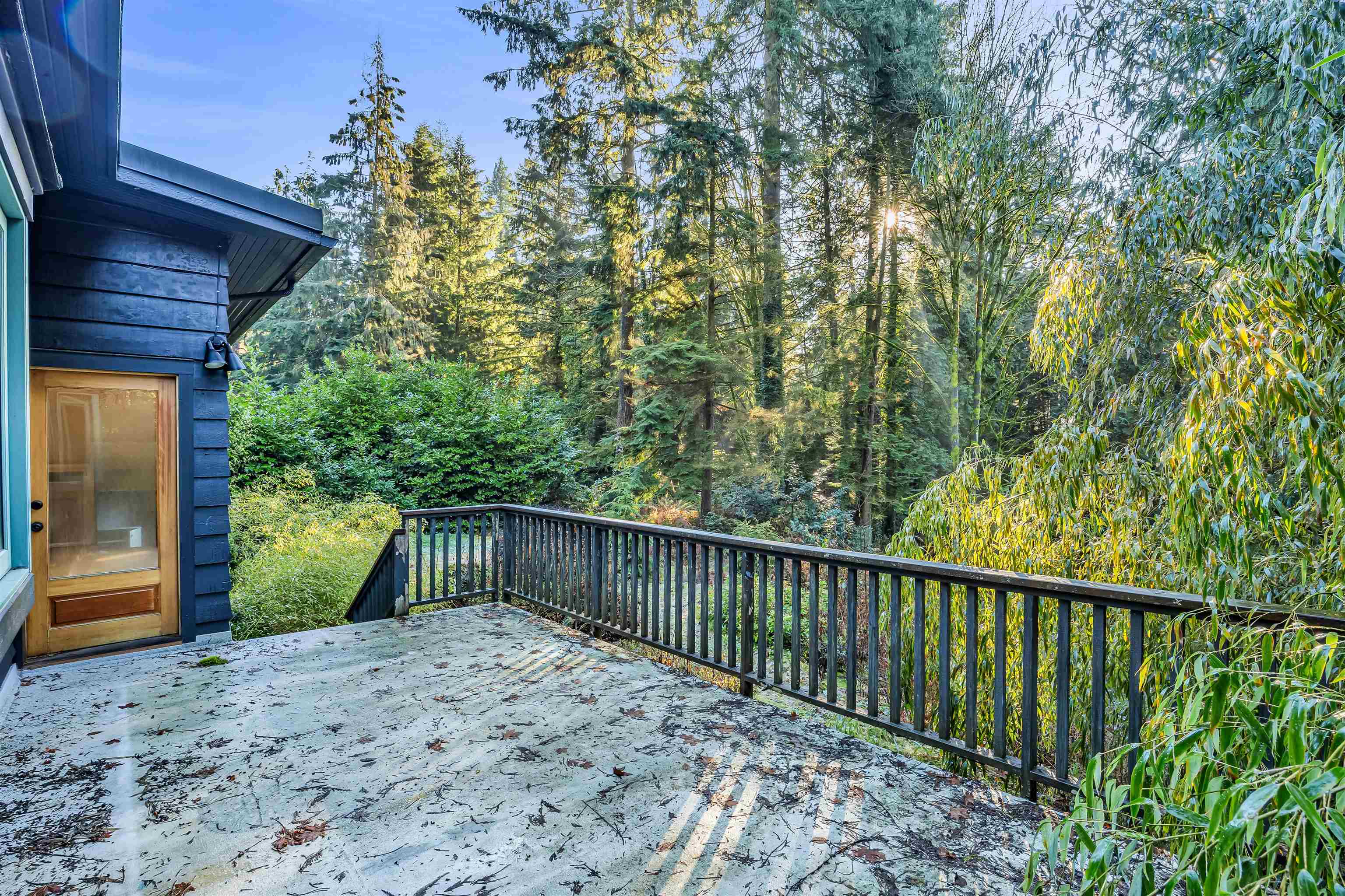 430 Macbeth Crescent - 8