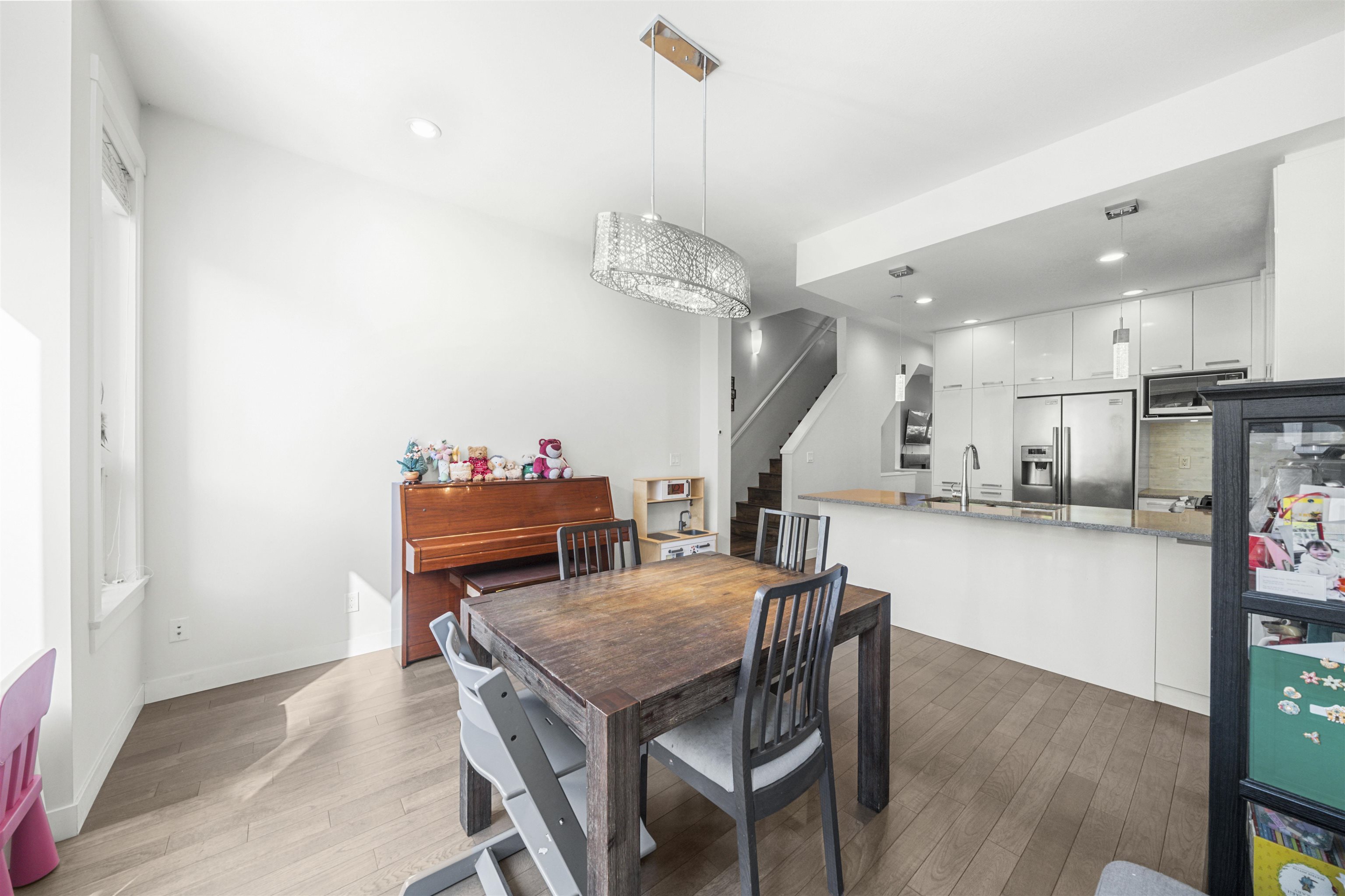 #8 100 Wood Street - 12