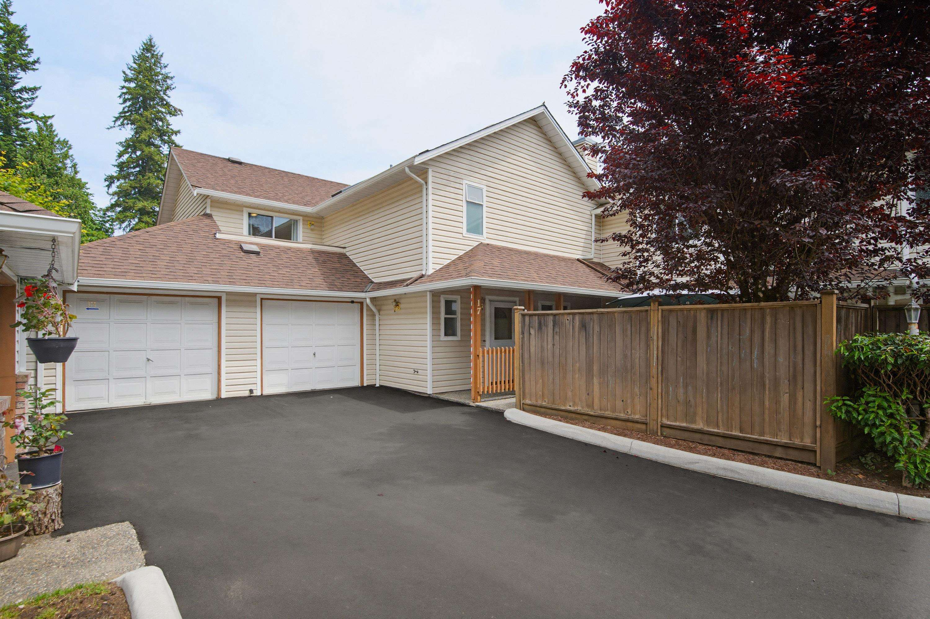 #17 20699 120b Avenue - 1