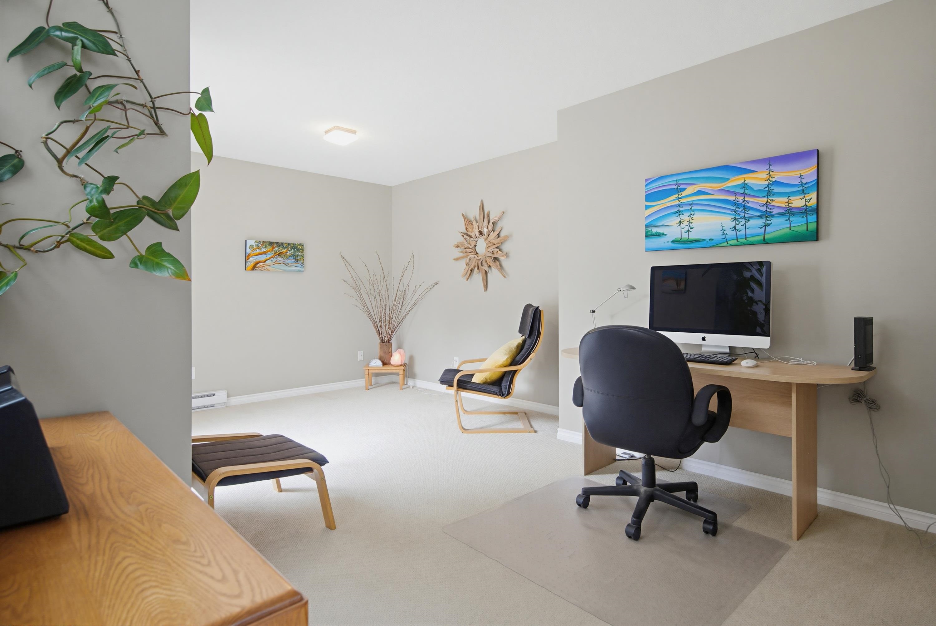 #17 20699 120b Avenue - 20