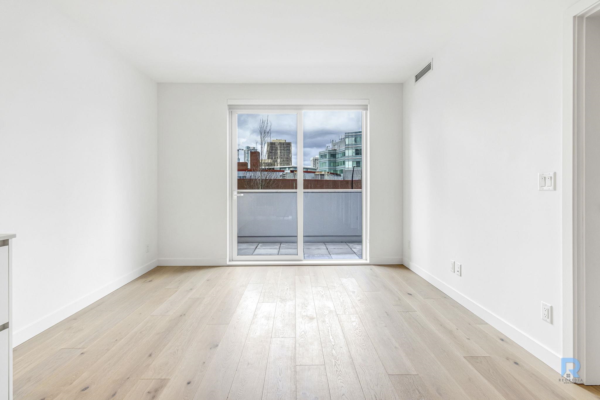 #206 6000 McKay Avenue - 15