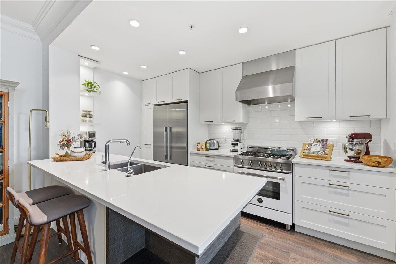#306 168 E 35th Avenue - 12