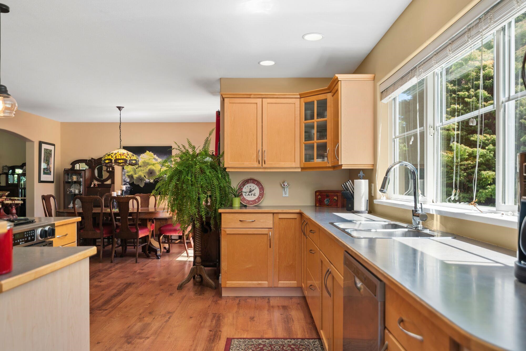1223 Sunnyside Road - 12