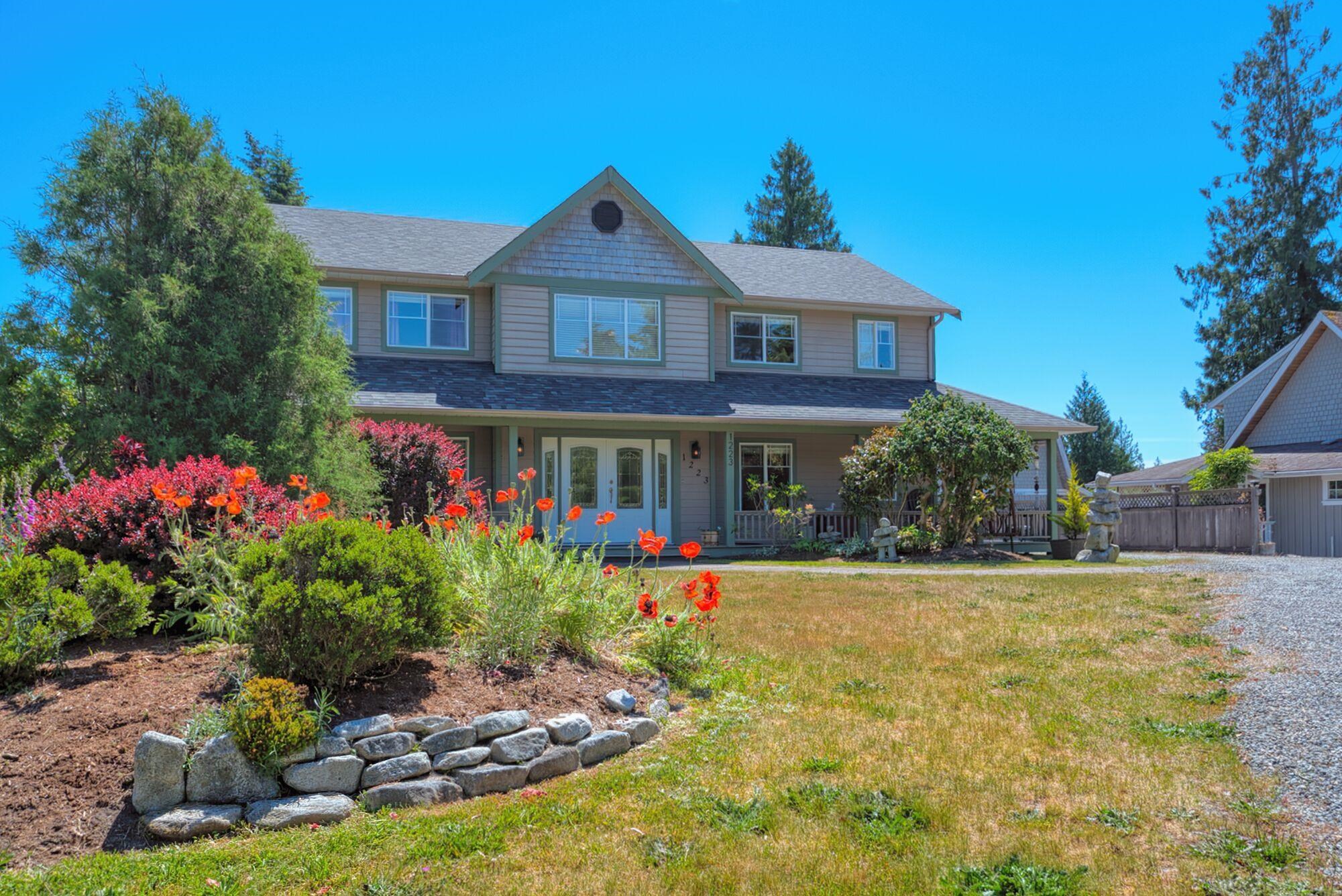 1223 Sunnyside Road - 1
