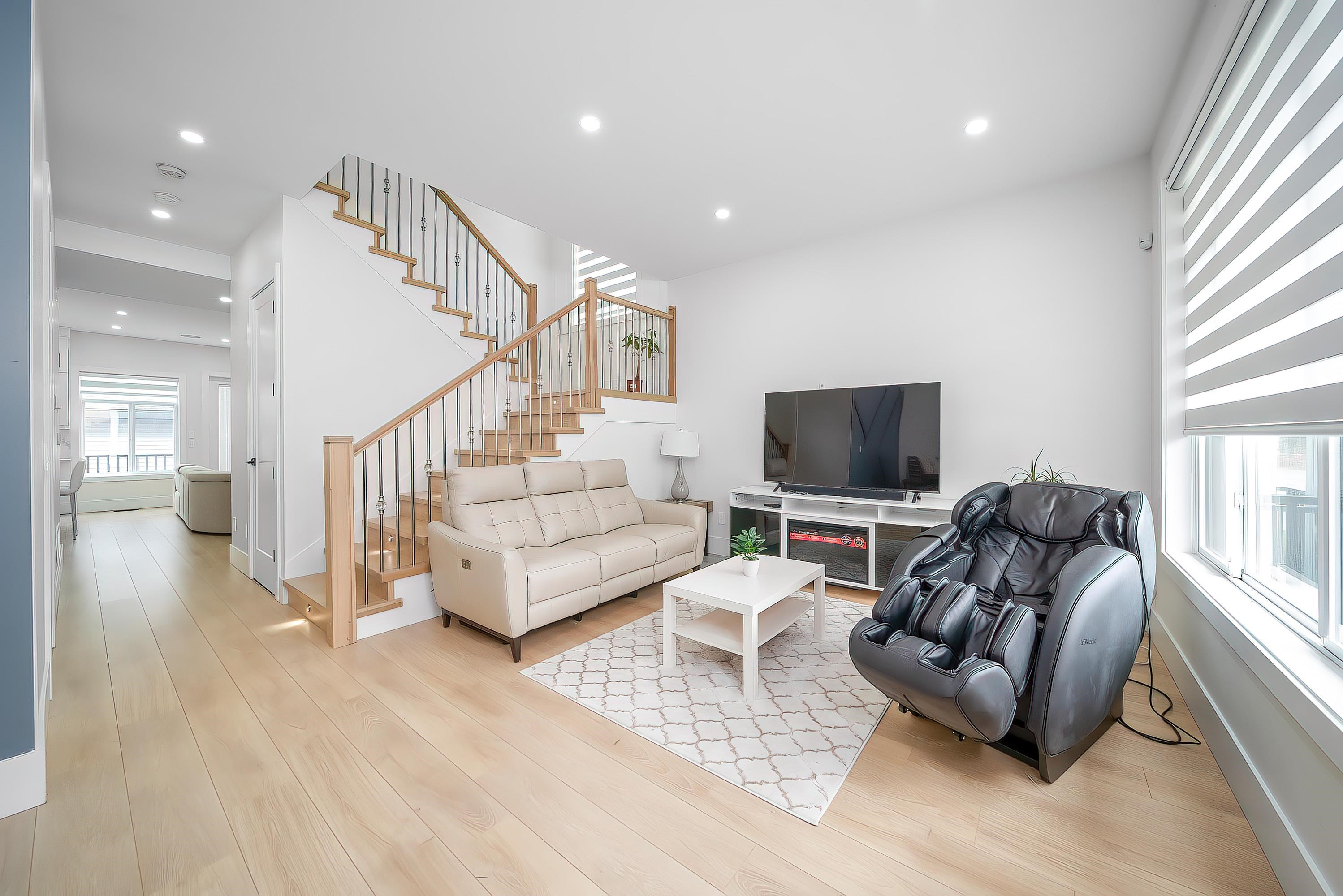 7817 197 Street - 10