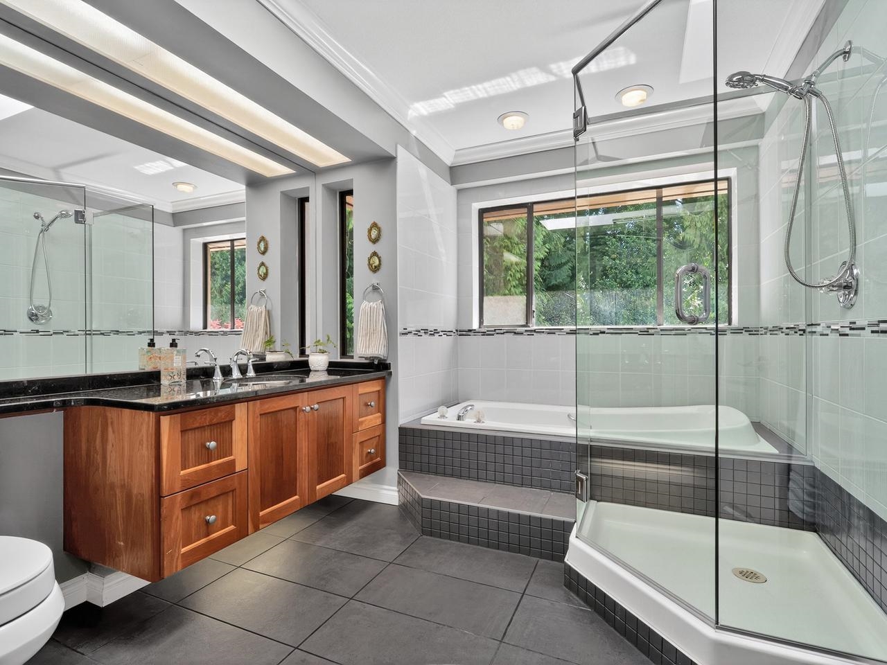 2304 Kugler Avenue - 17