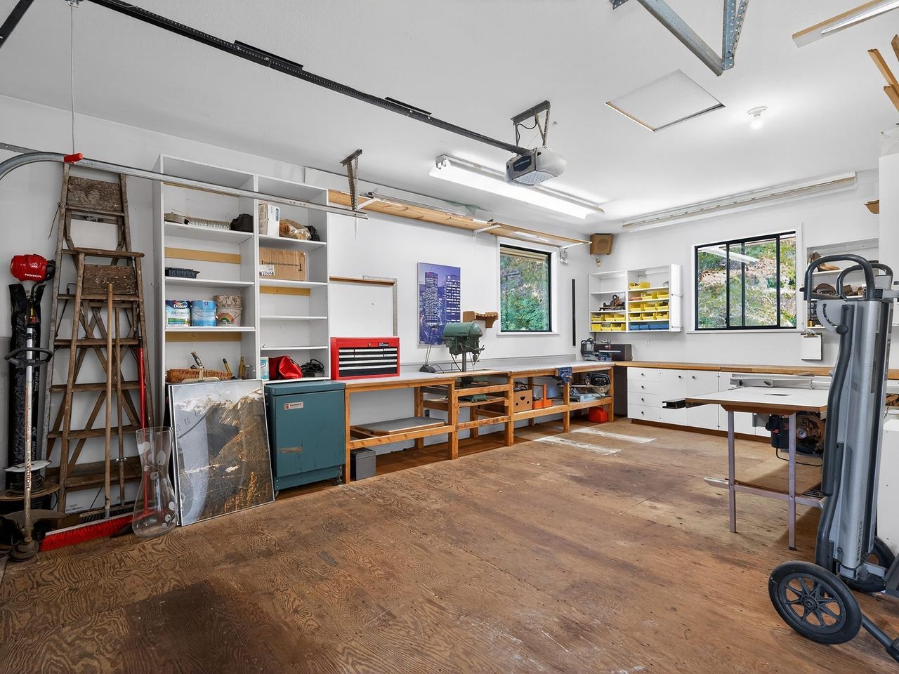 2304 Kugler Avenue - 34