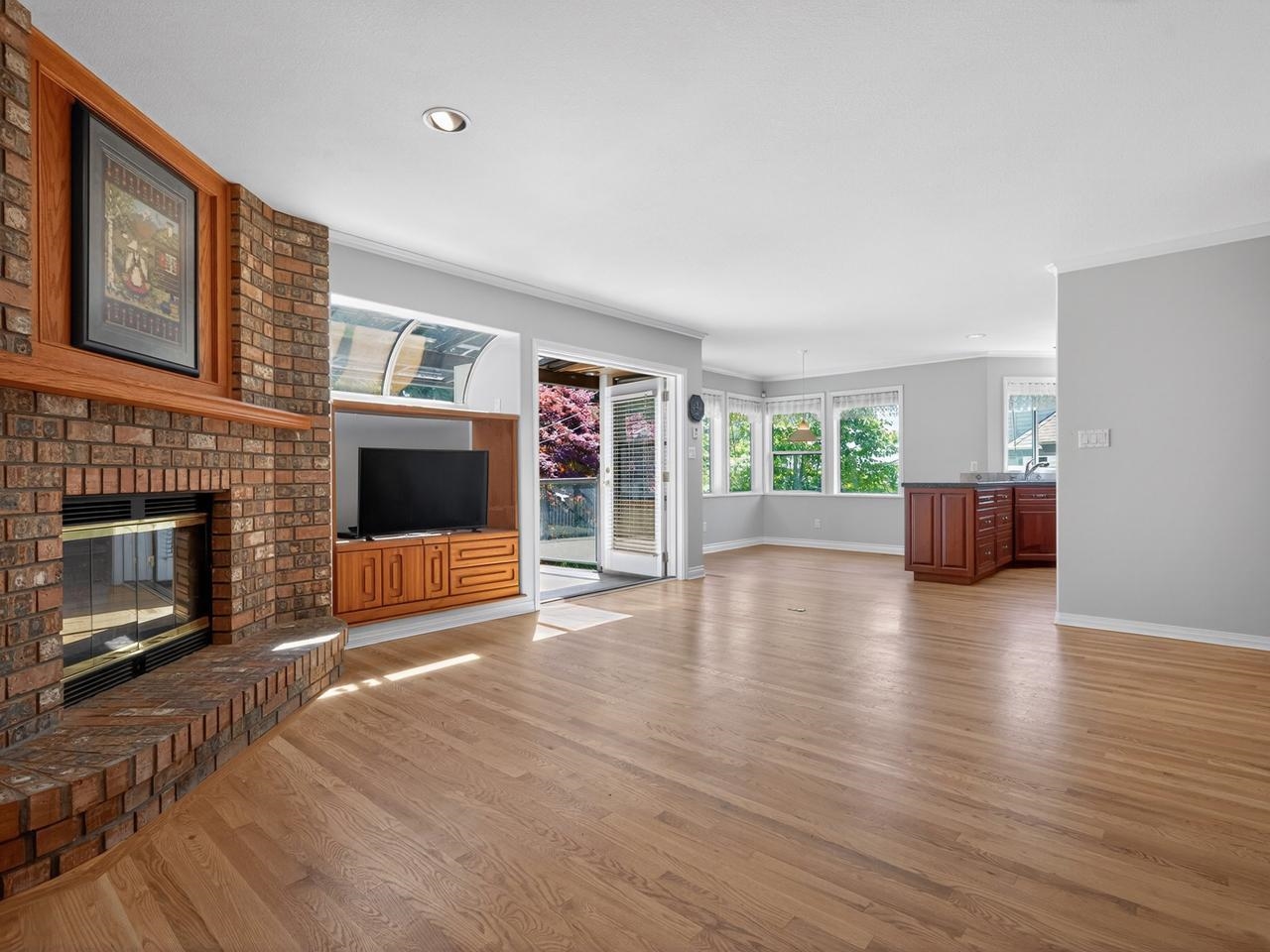 2304 Kugler Avenue - 10
