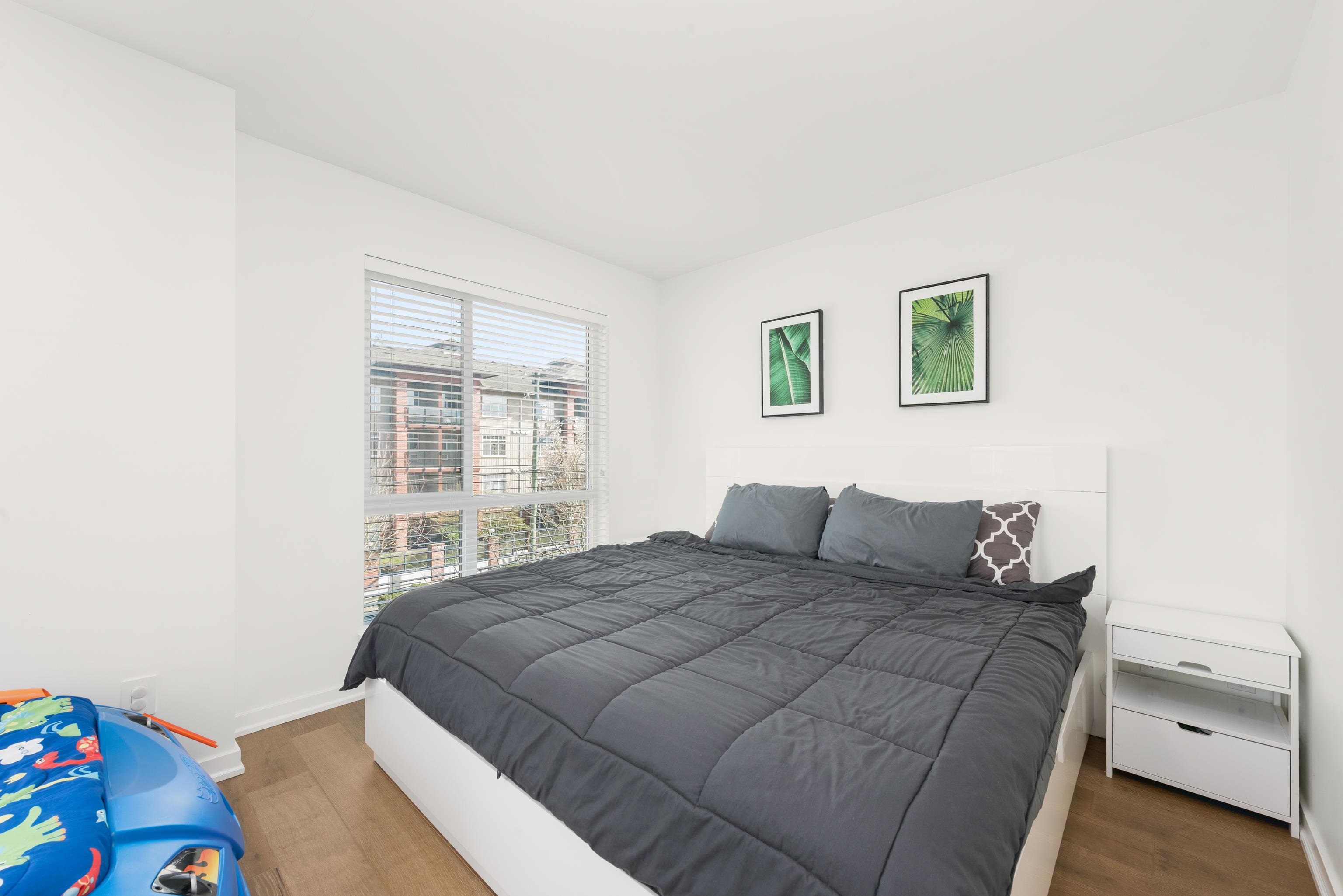 #9 19790 55a Avenue - 23