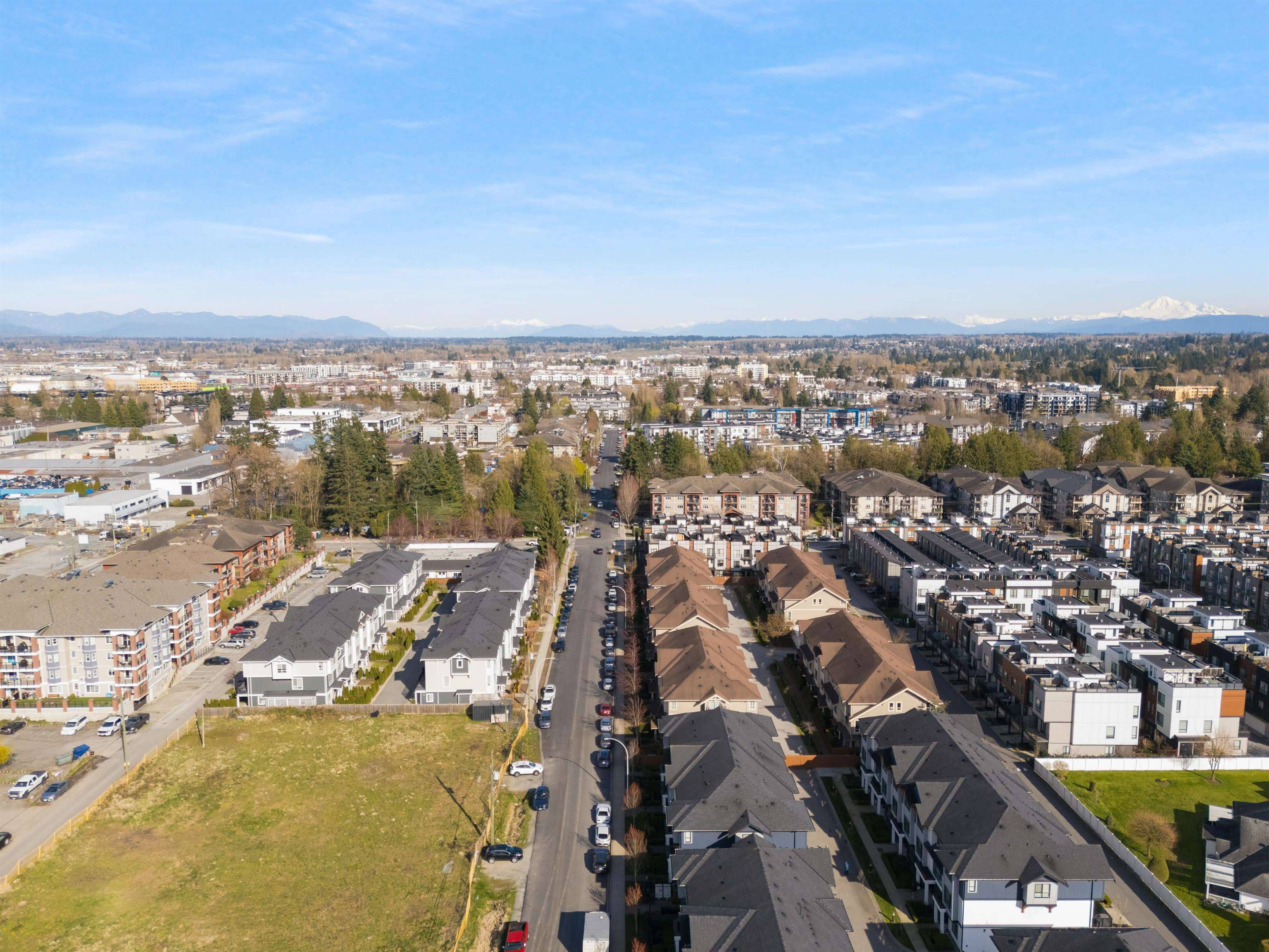 #9 19790 55a Avenue - 36