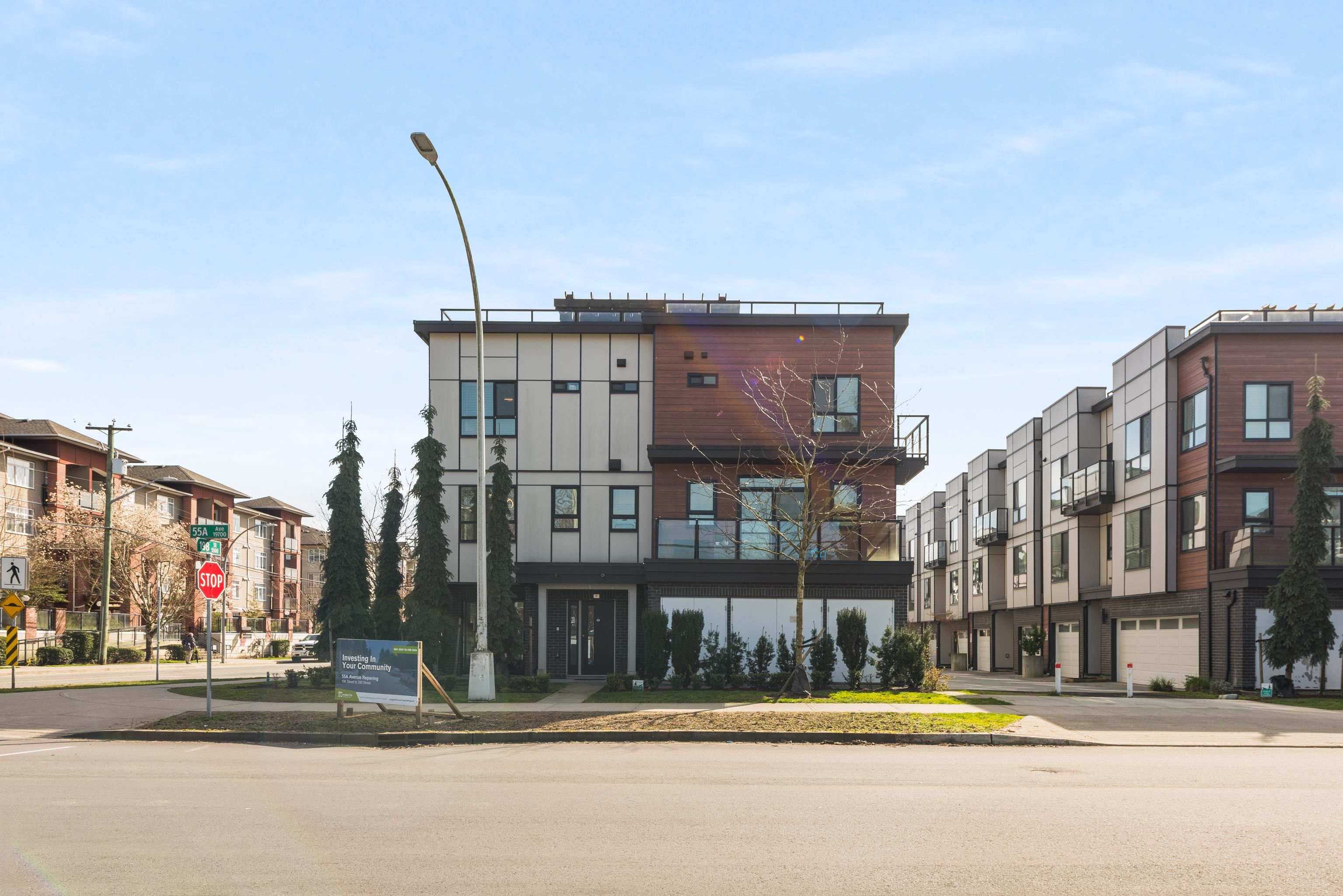 #9 19790 55a Avenue - 34