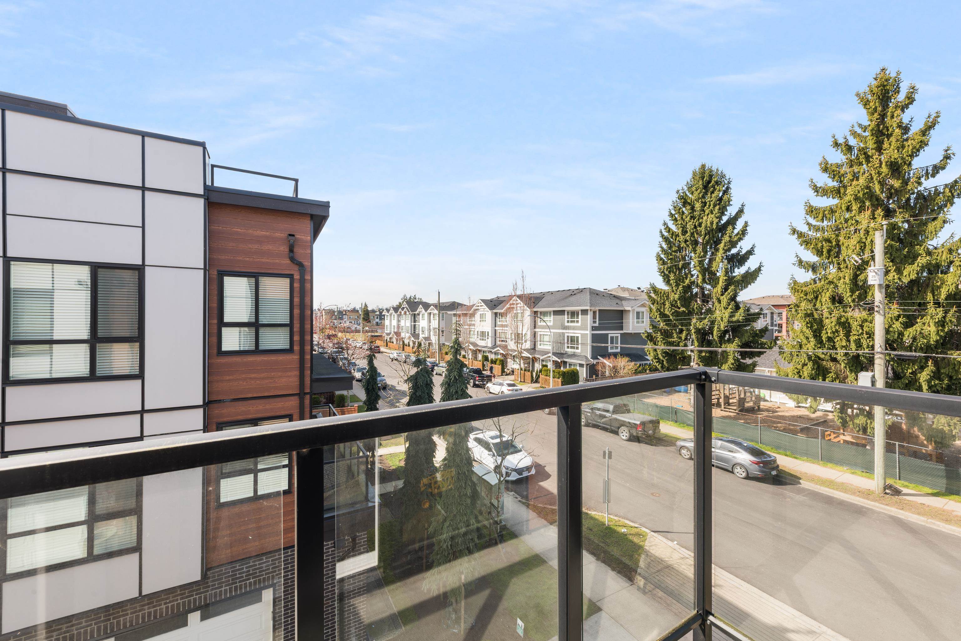 #9 19790 55a Avenue - 19