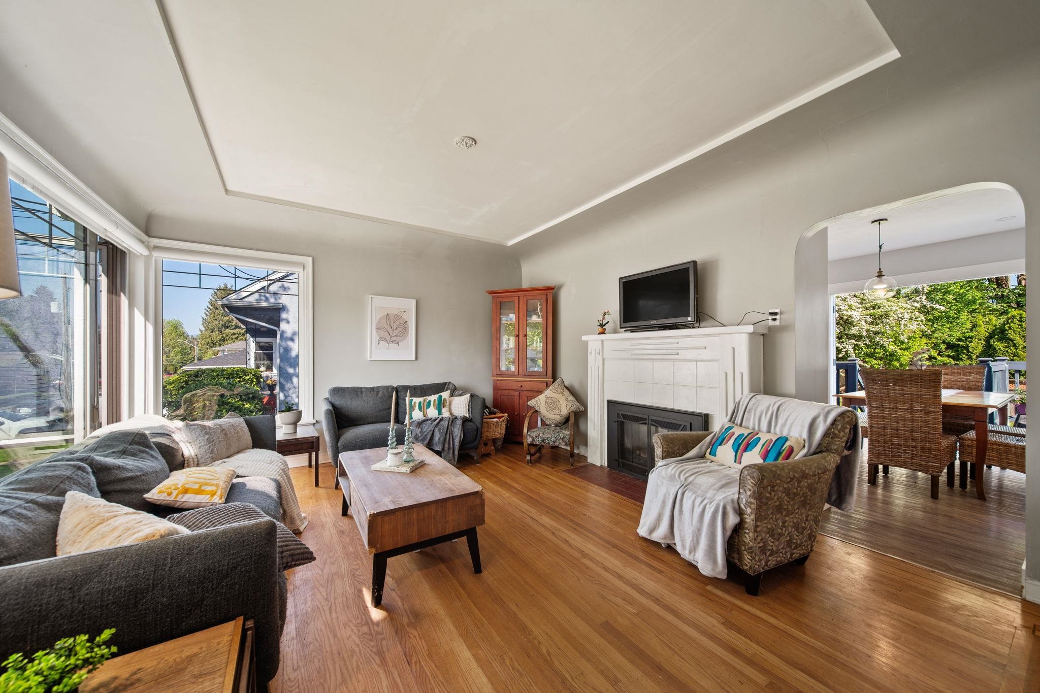 306 Ninth Avenue - 2