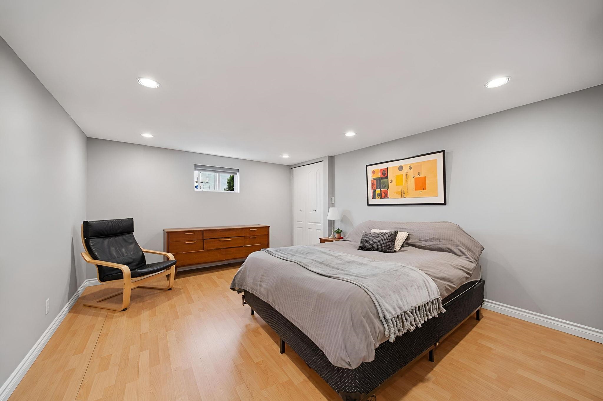 306 Ninth Avenue - 12