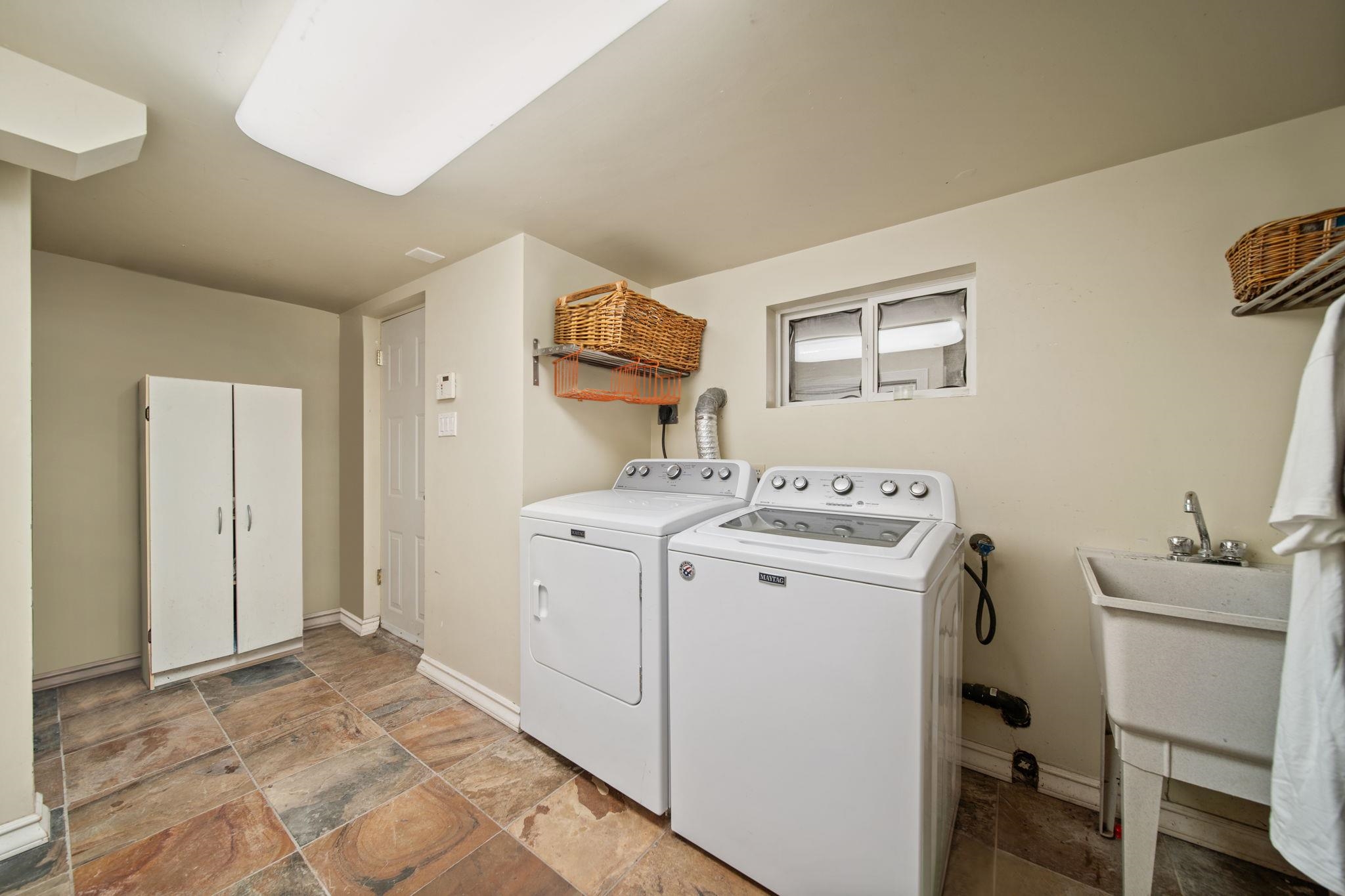 306 Ninth Avenue - 25