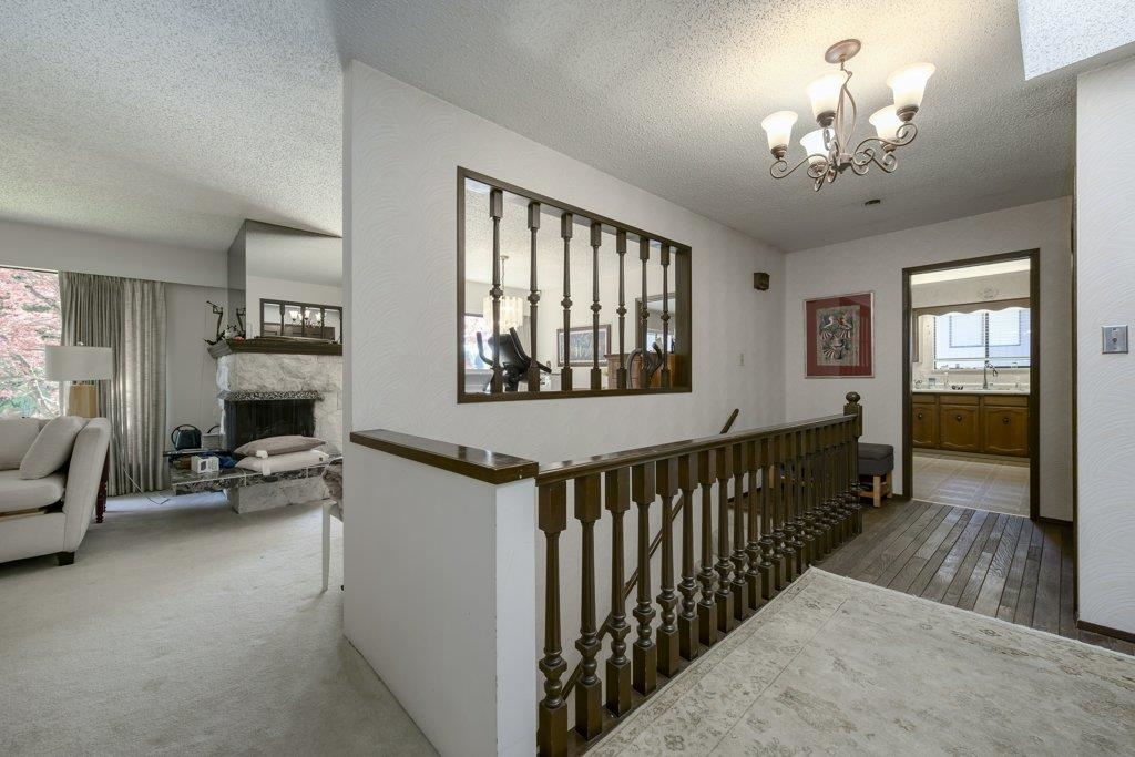 8194 Woodlake Court - 3