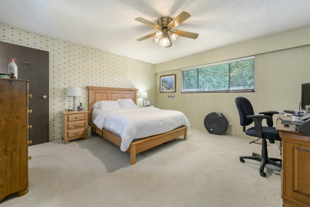 8194 Woodlake Court - 20