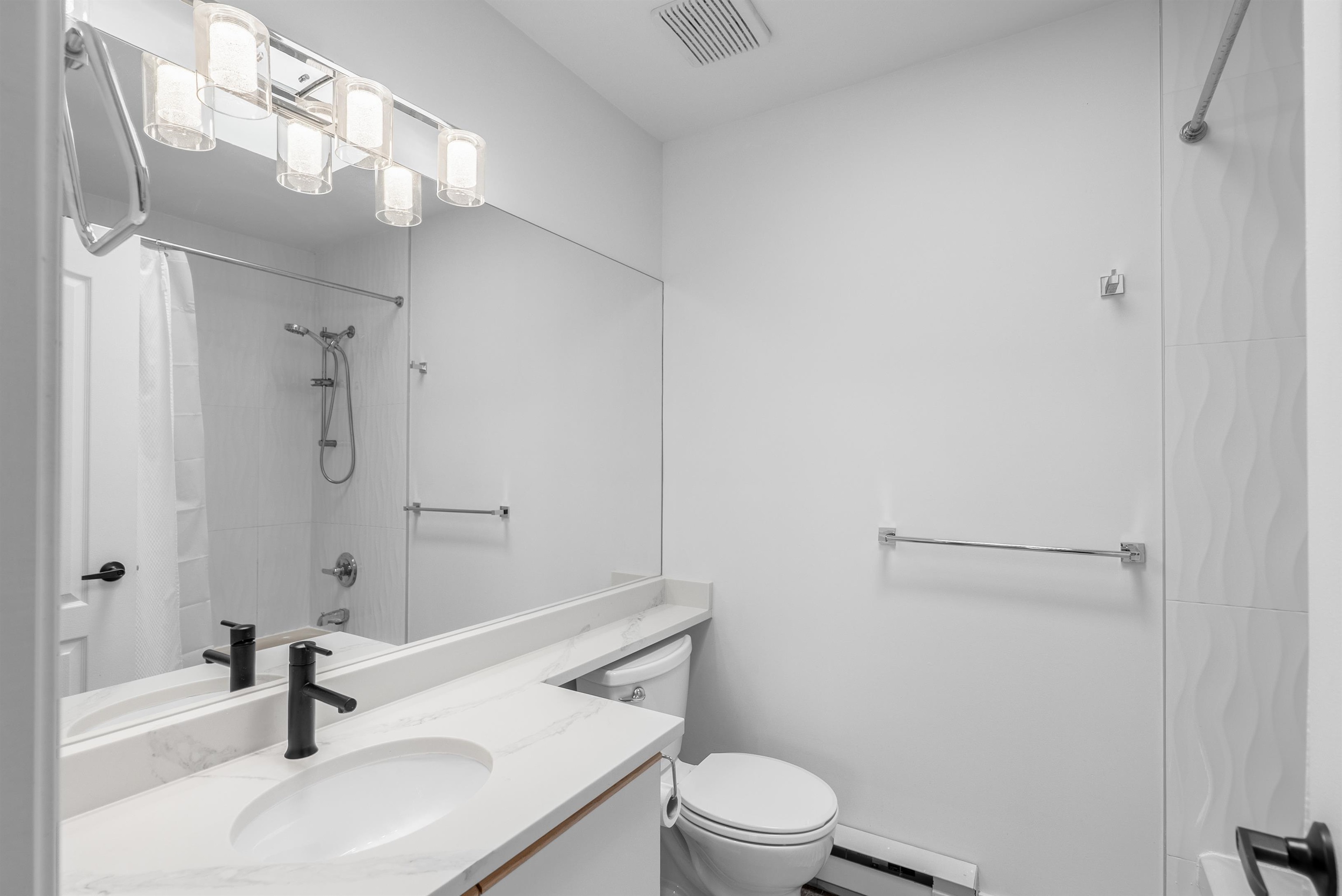#303 8651 Ackroyd Road - 12