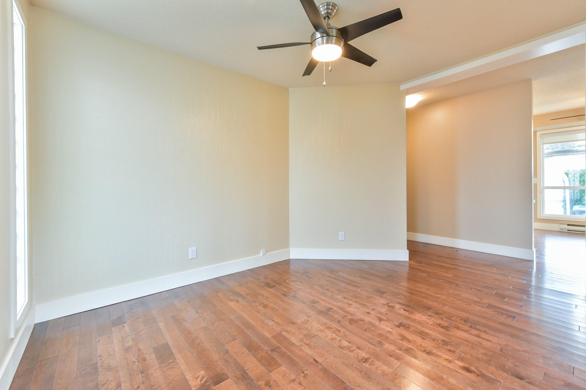 #17 2345 Cranley Drive - 6