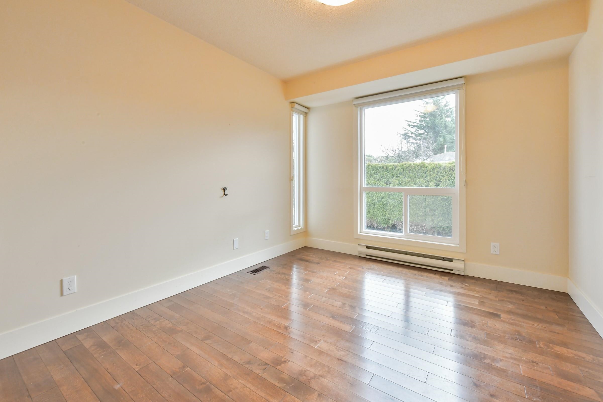 #17 2345 Cranley Drive - 22
