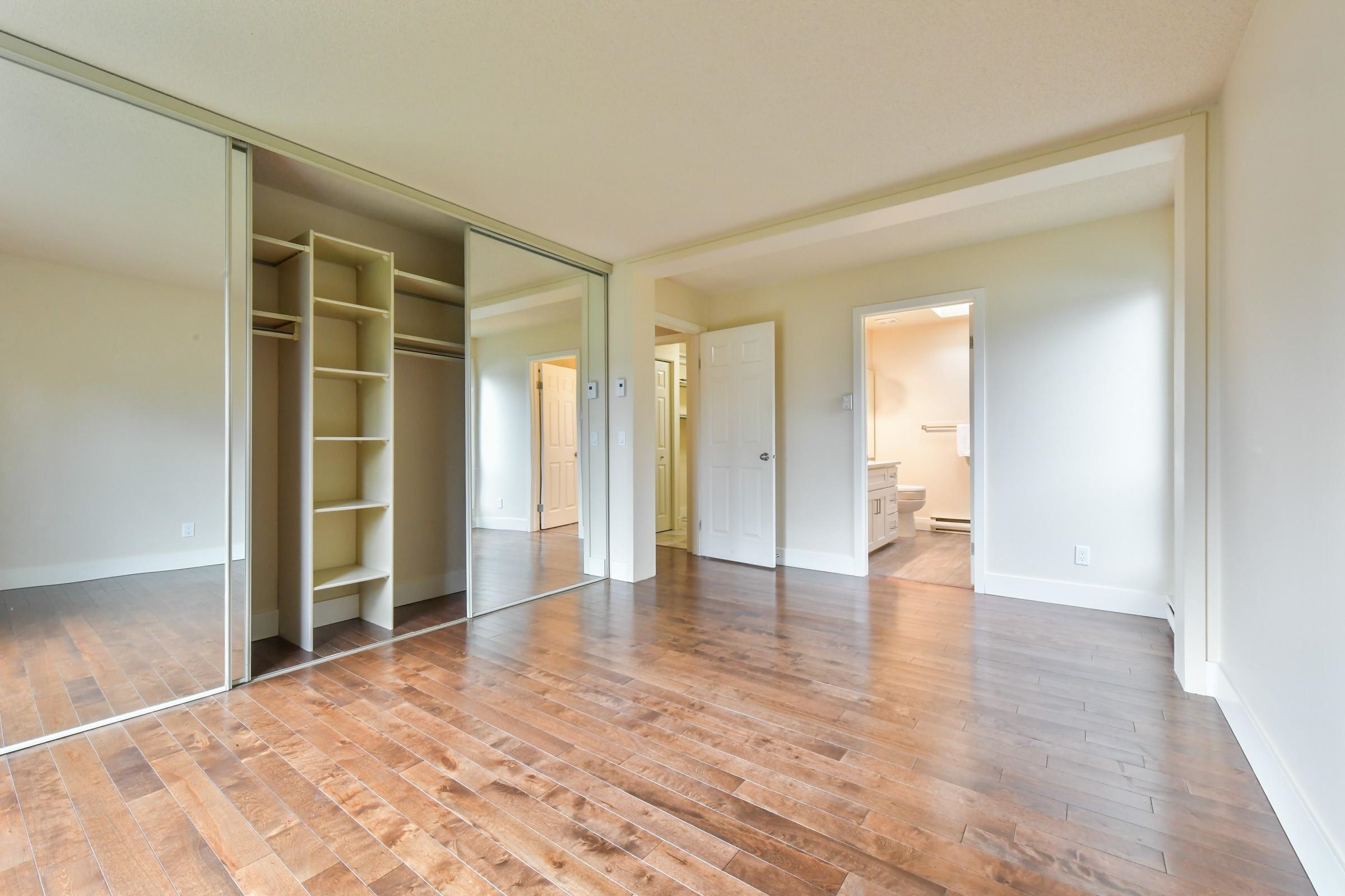 #17 2345 Cranley Drive - 20