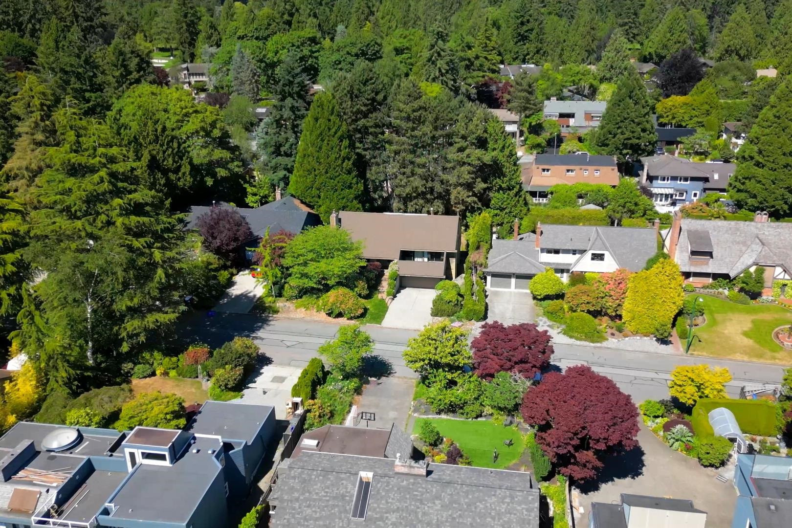 4271 Staulo Crescent - 35