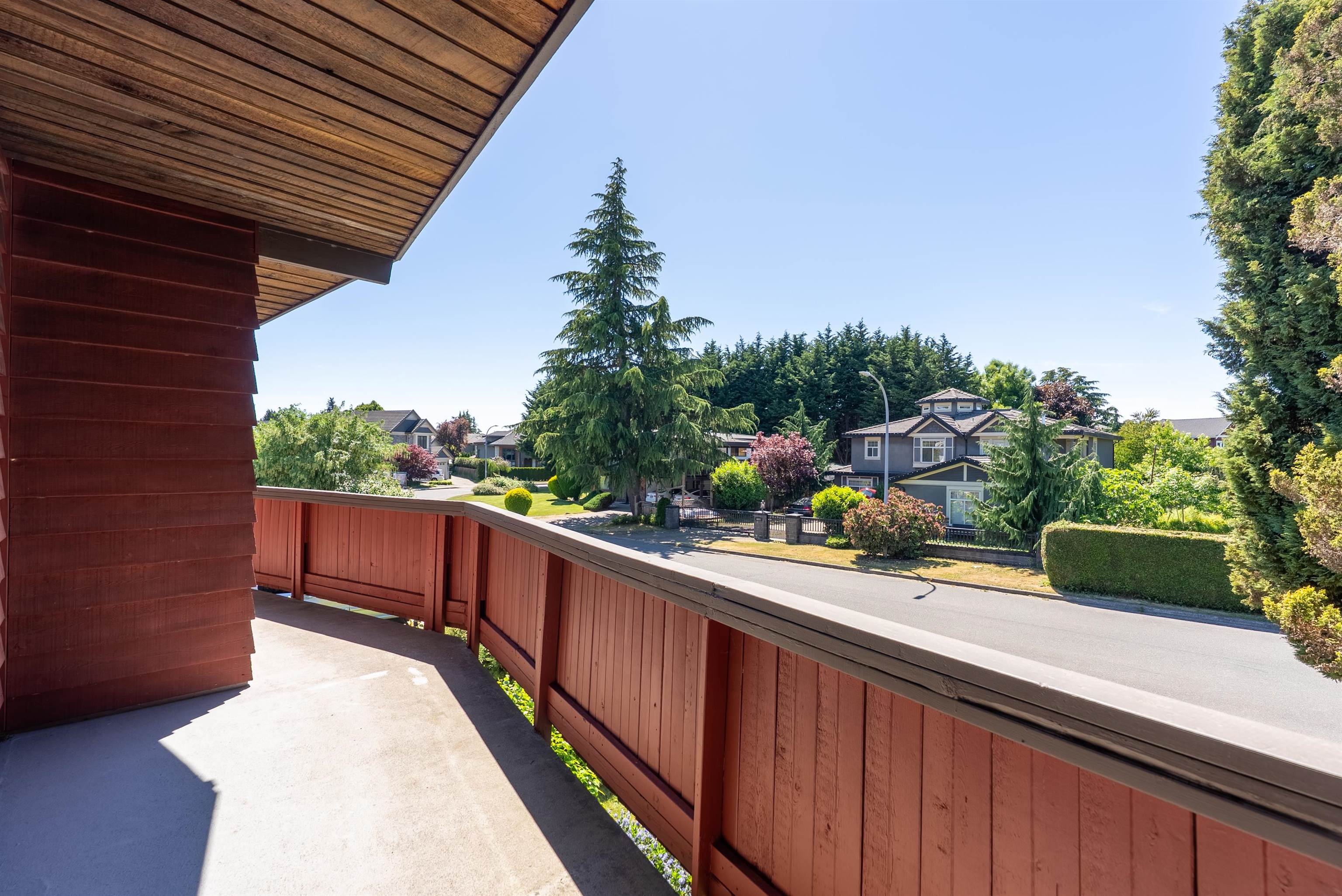 6680 Coltsfoot Drive - 23