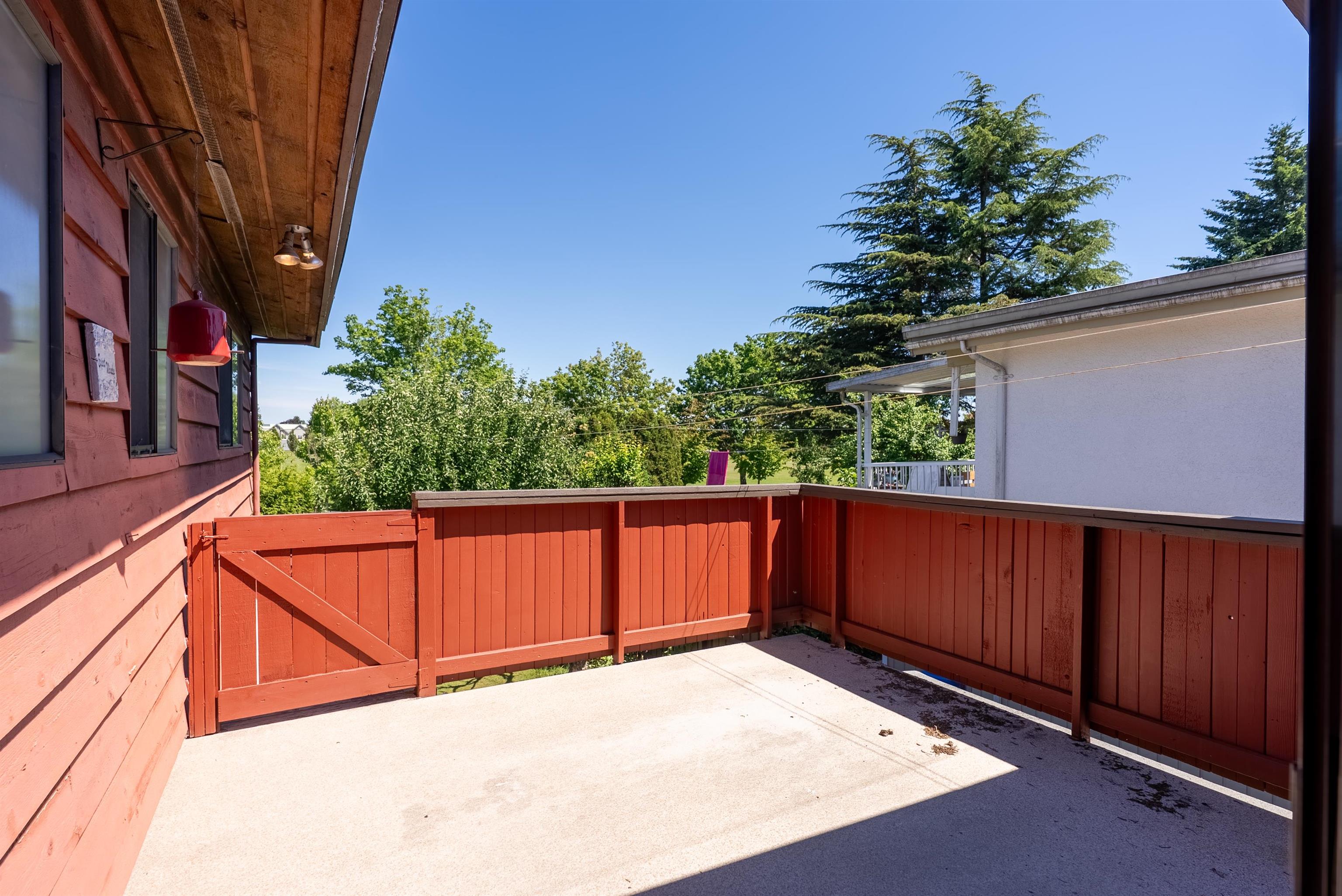 6680 Coltsfoot Drive - 24