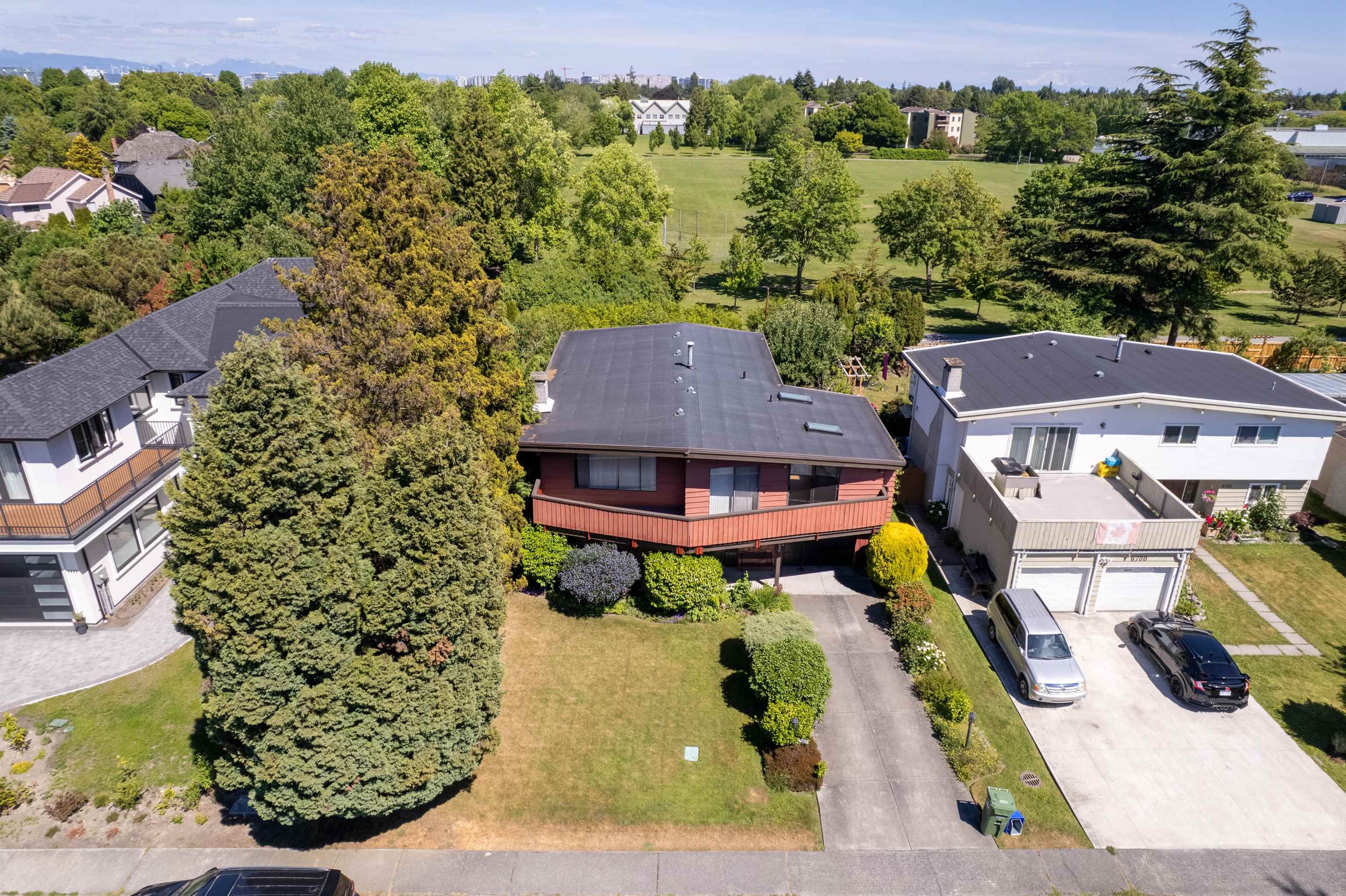 6680 Coltsfoot Drive - 29