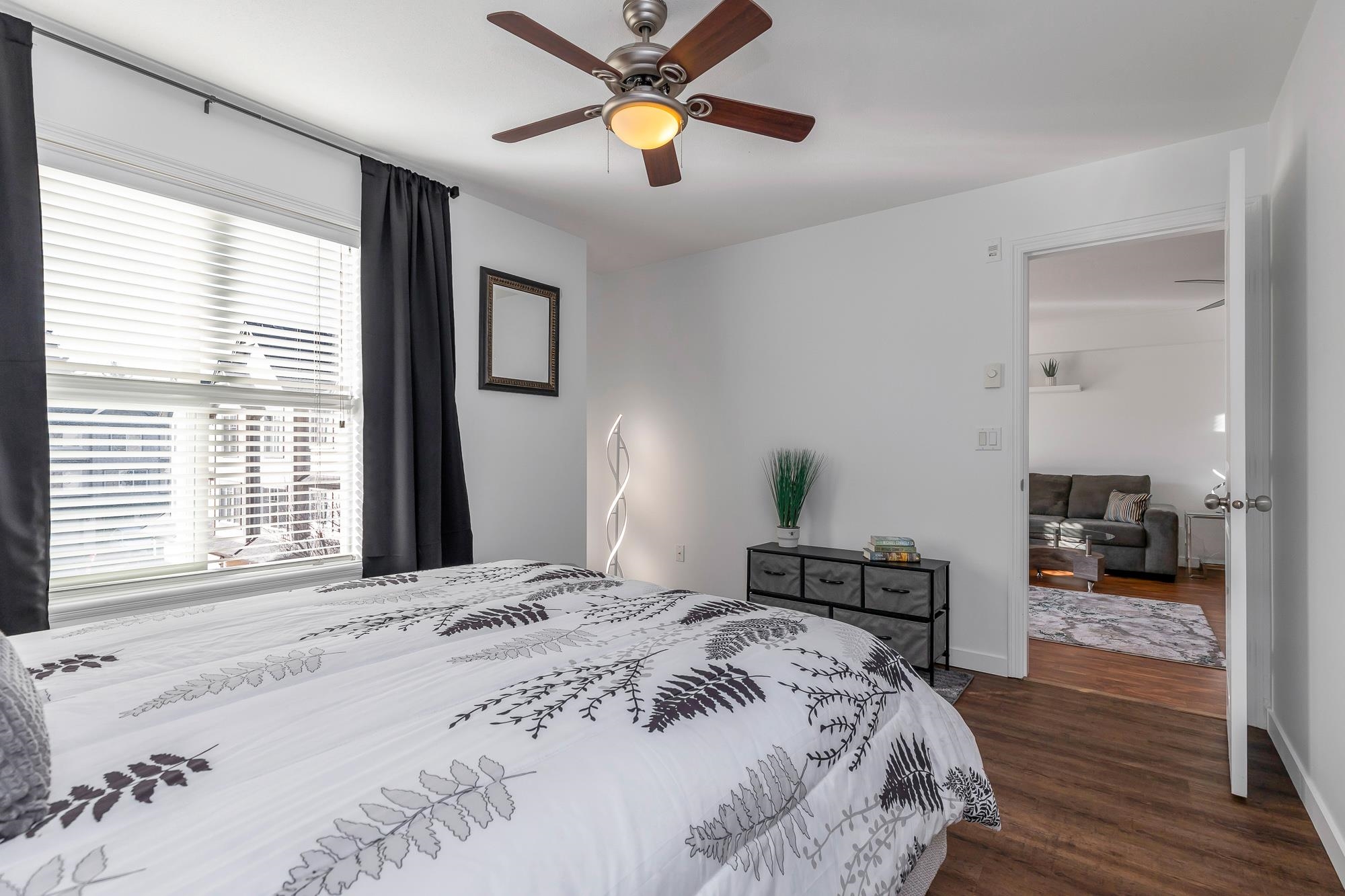 #206 8933 Edward Street - 23