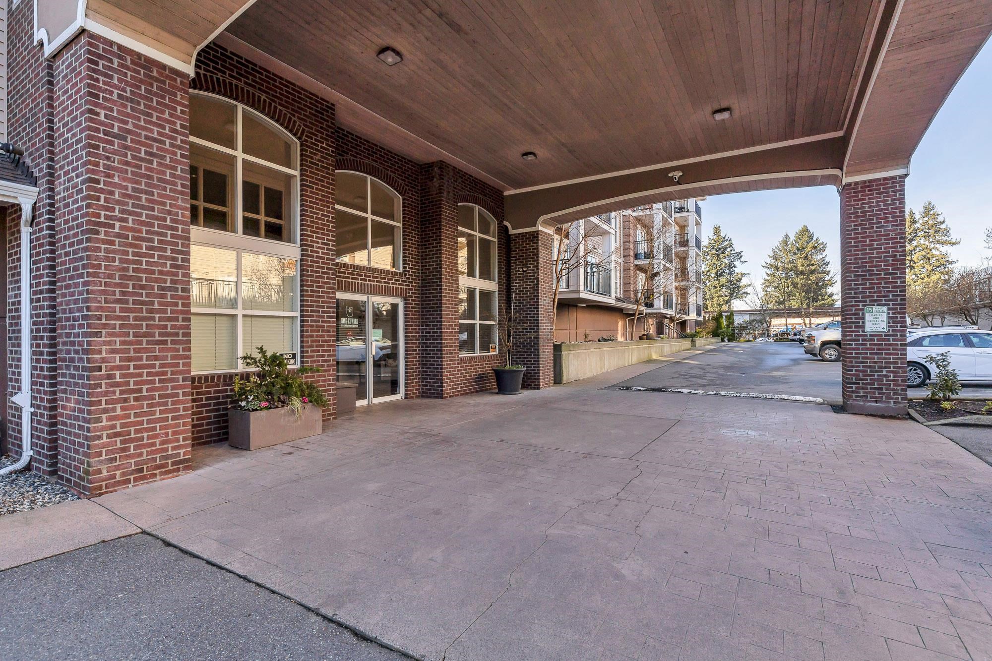 #206 8933 Edward Street - Image 3
