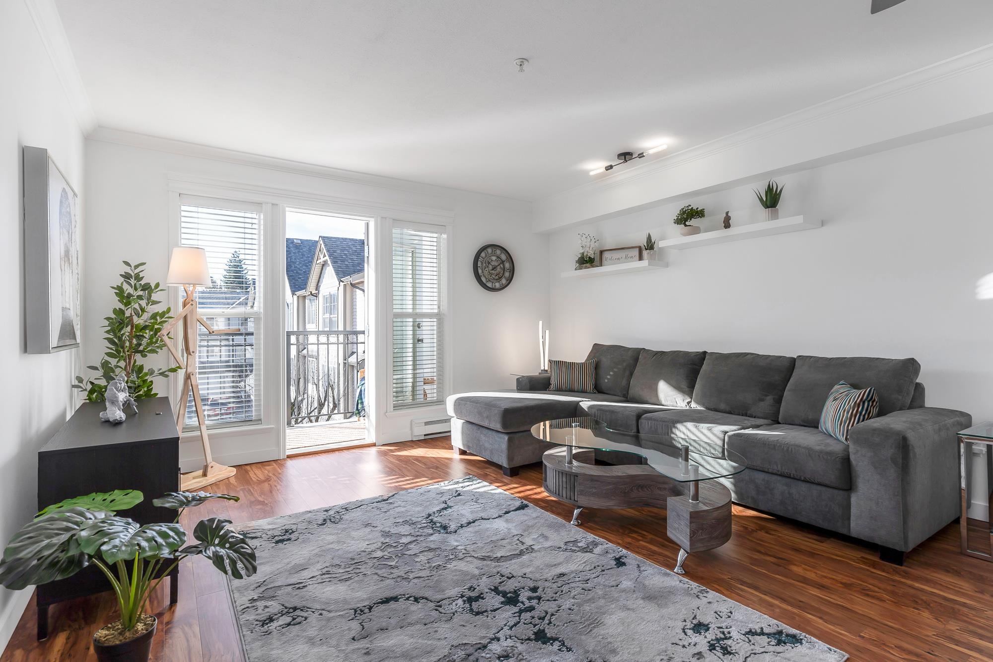 #206 8933 Edward Street - 15