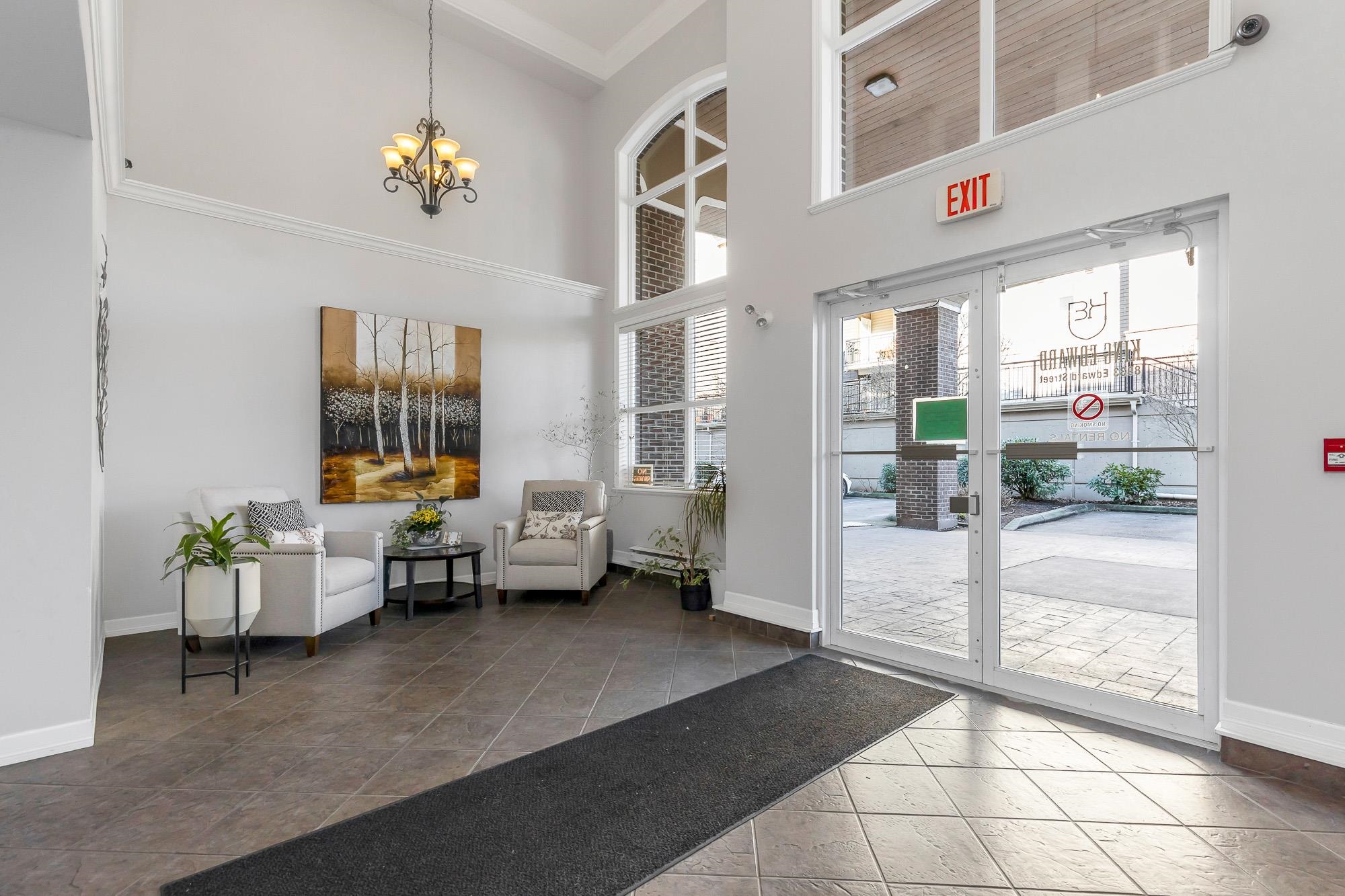 #206 8933 Edward Street - 4