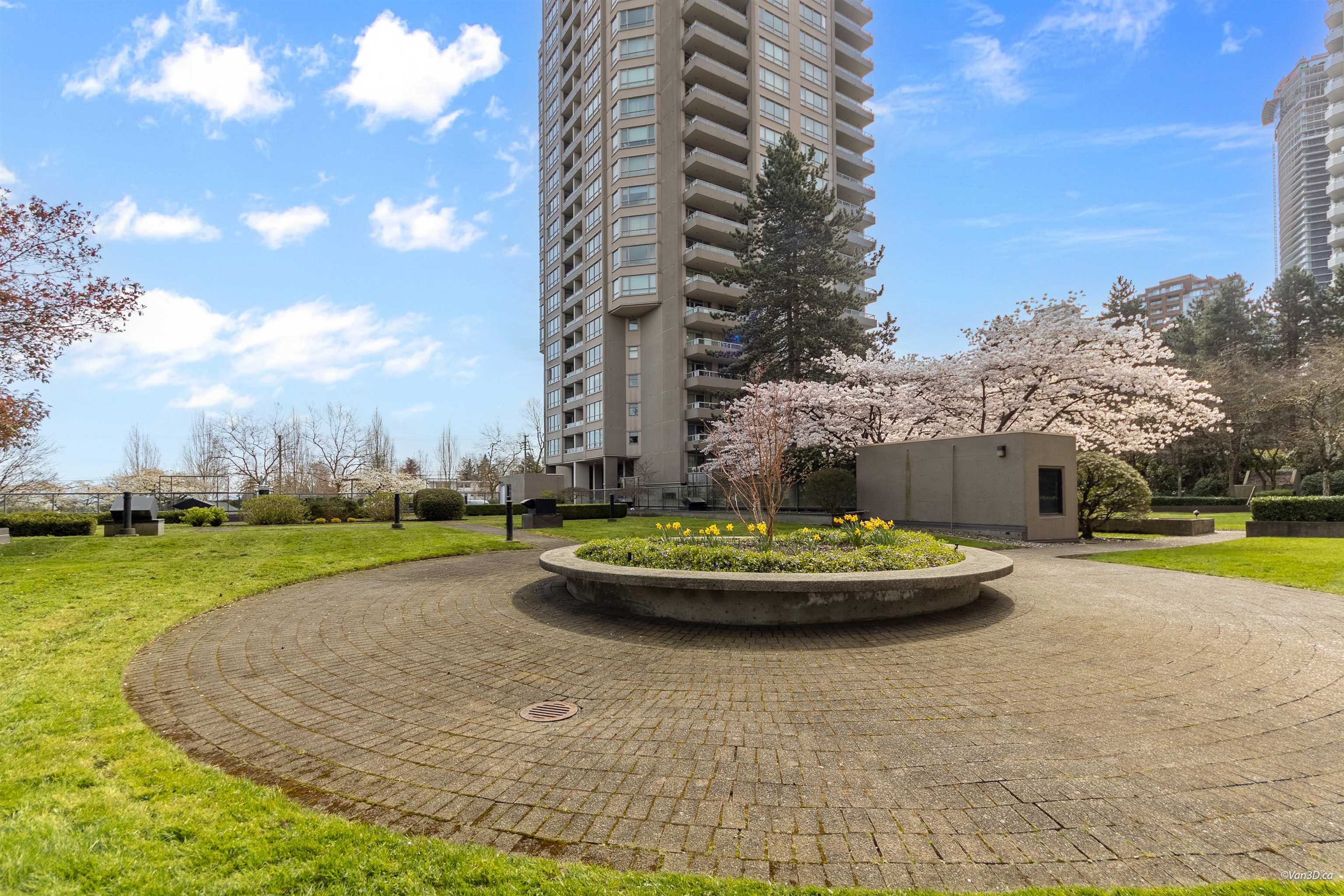 #305 6070 McMurray Avenue - 39