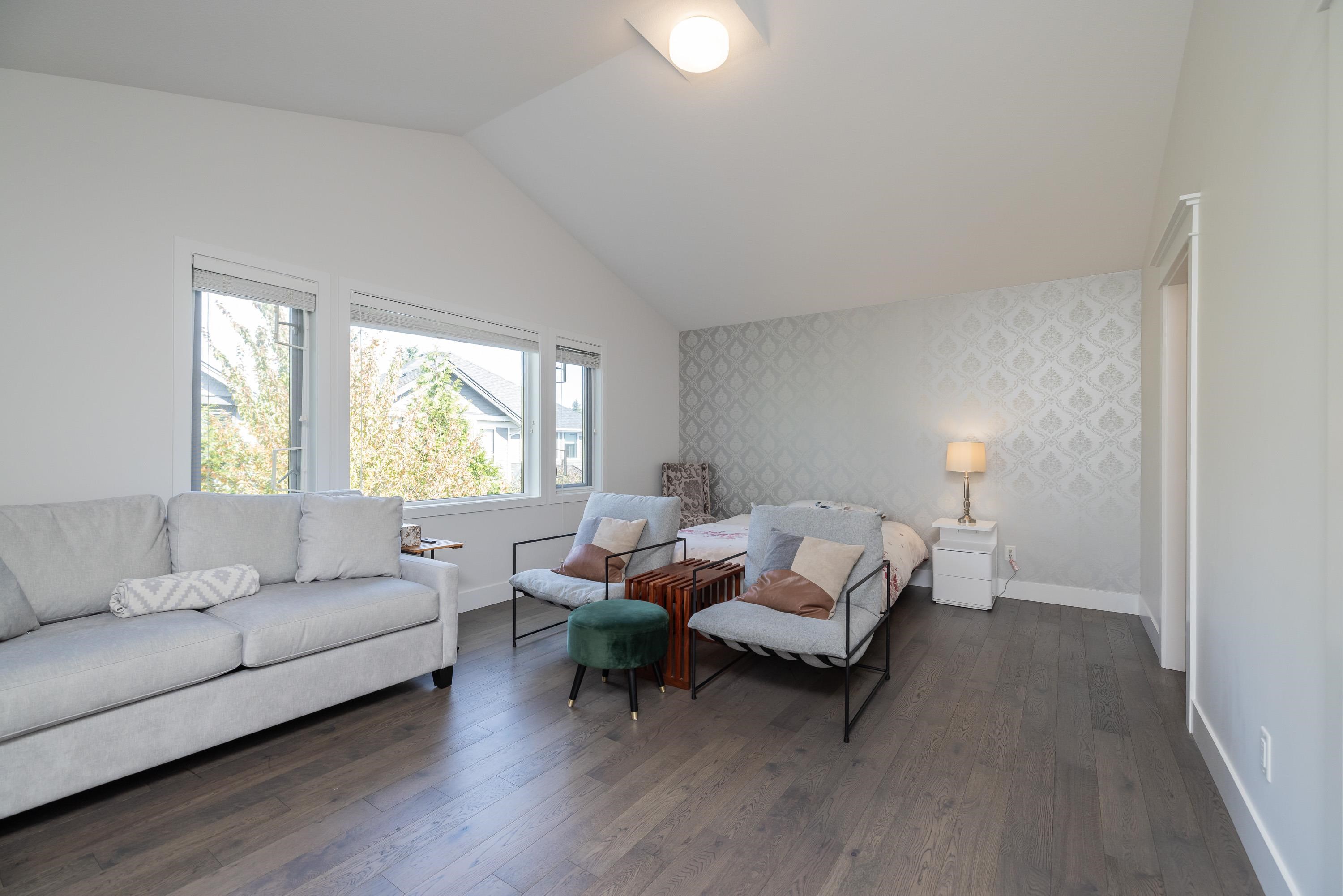 2156 167 Street - 26