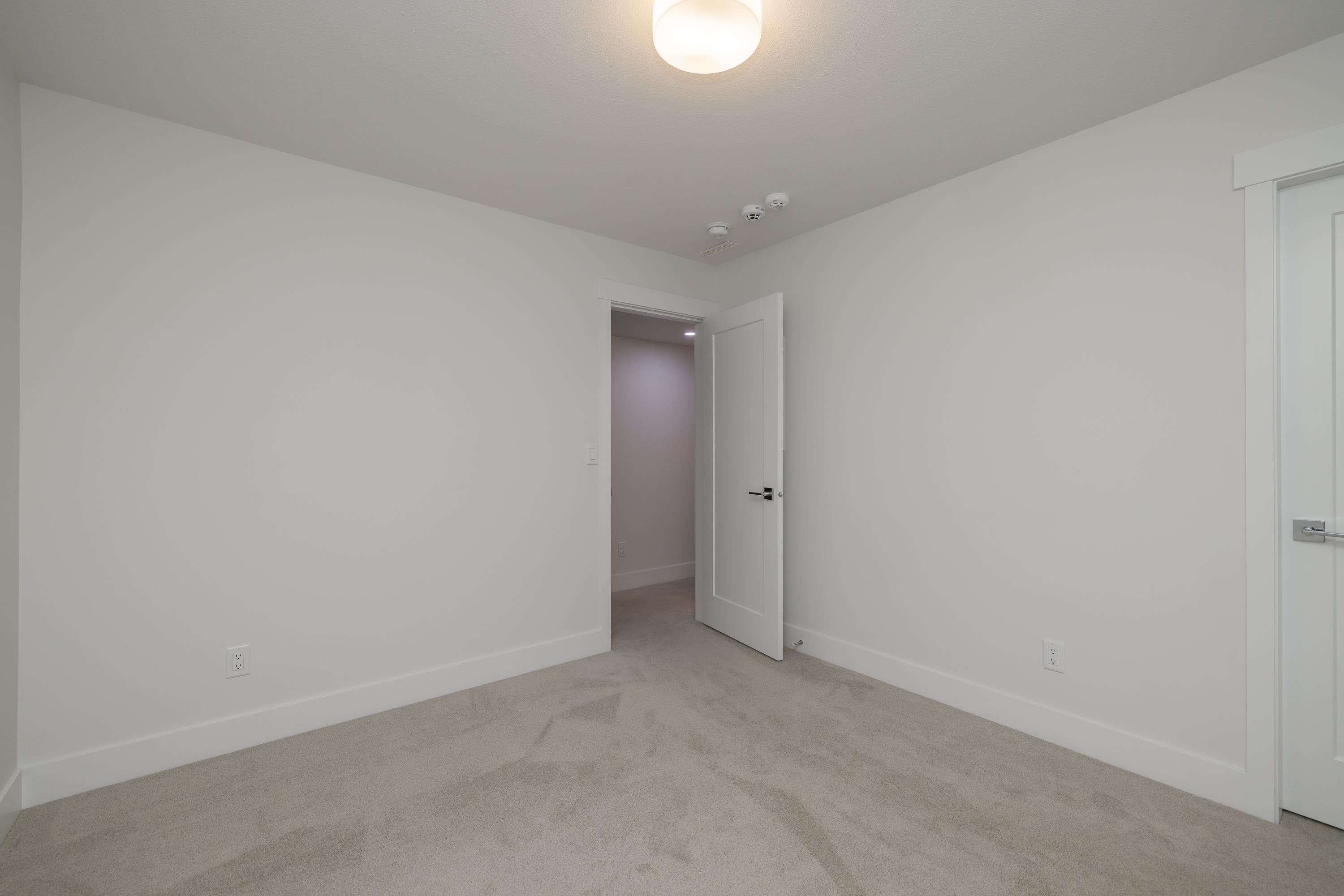 2156 167 Street - 37